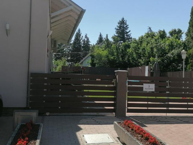 Photo 46