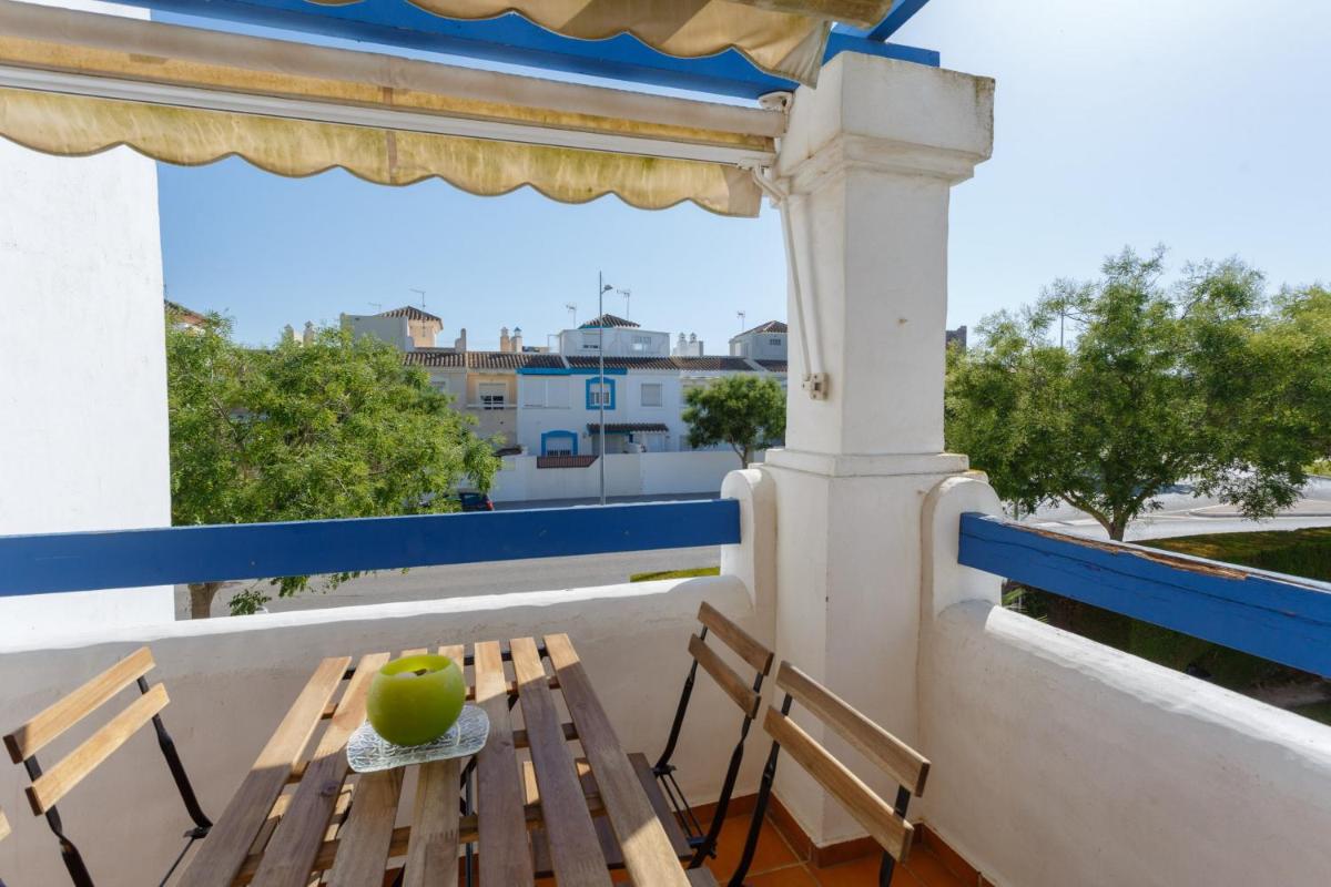 ESLORA Candor Apartment by Cadiz4Rentals view 3
