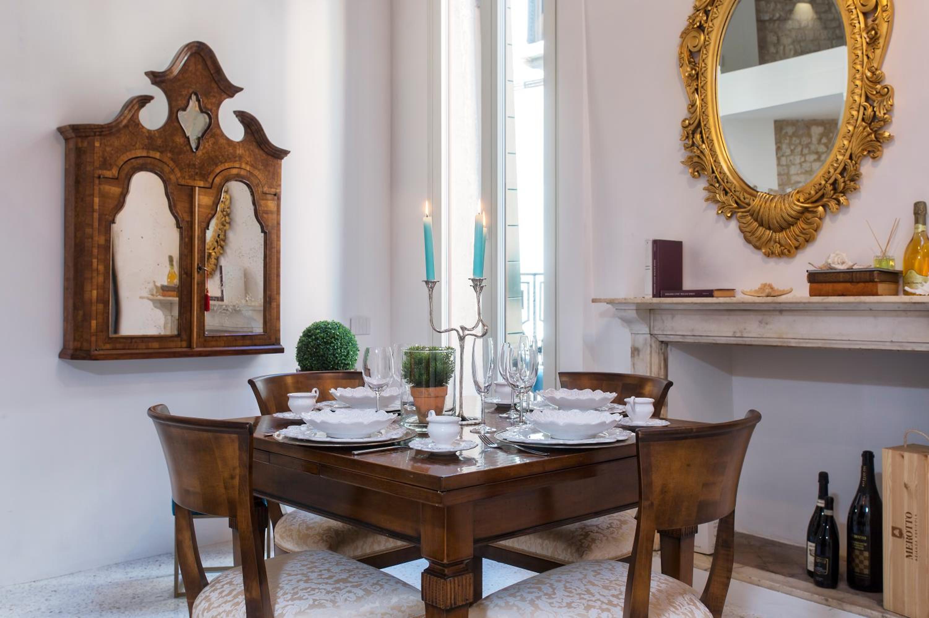 ItaliaHaus - Ca' Olivo loft with canal view in Rialto Venice