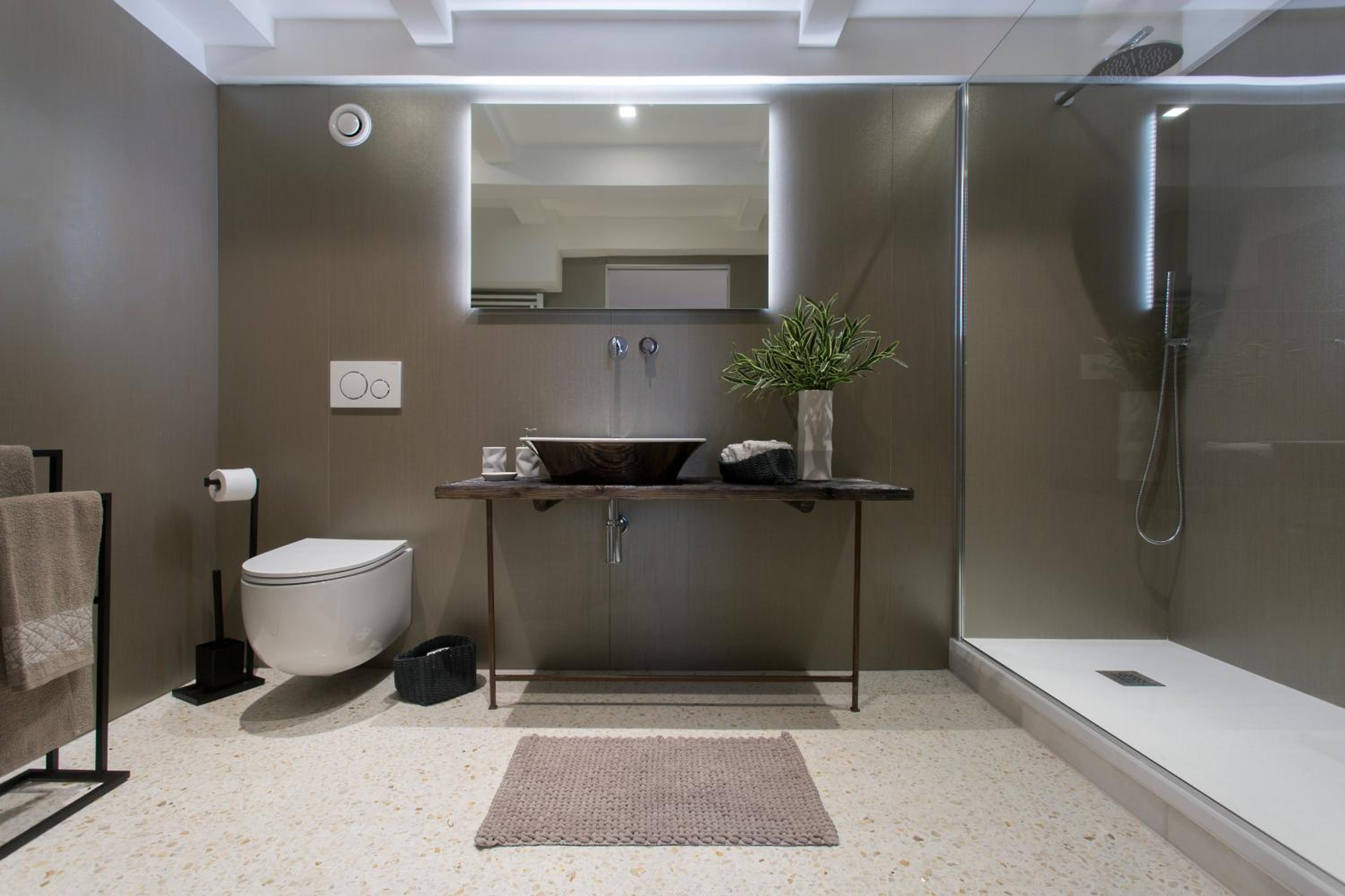 ItaliaHaus - Ca' Olivo loft with canal view in Rialto Venice