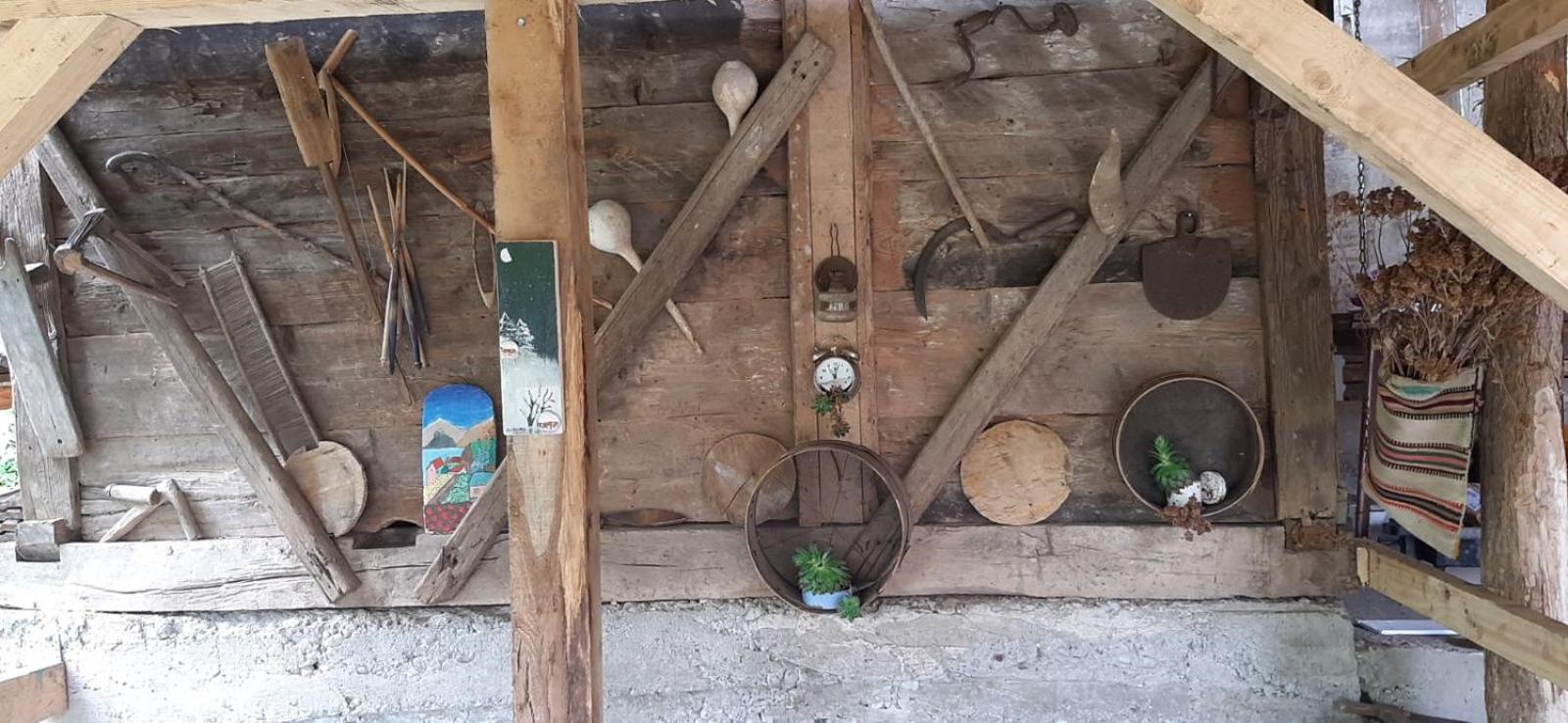 Stari dud Beserovina