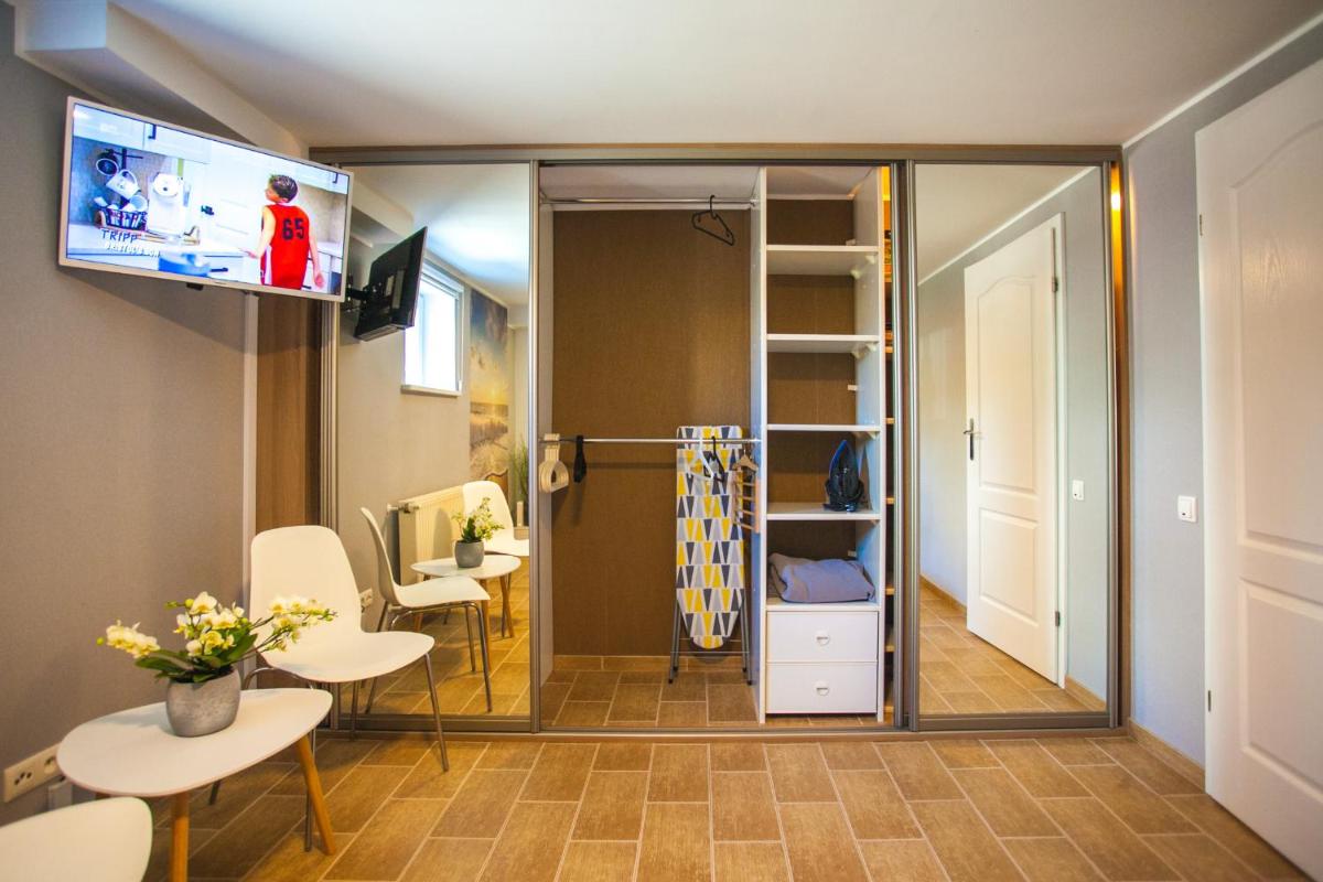 Miodowa Accommodations Near By The Beach Gdynia – Orłowo view 5