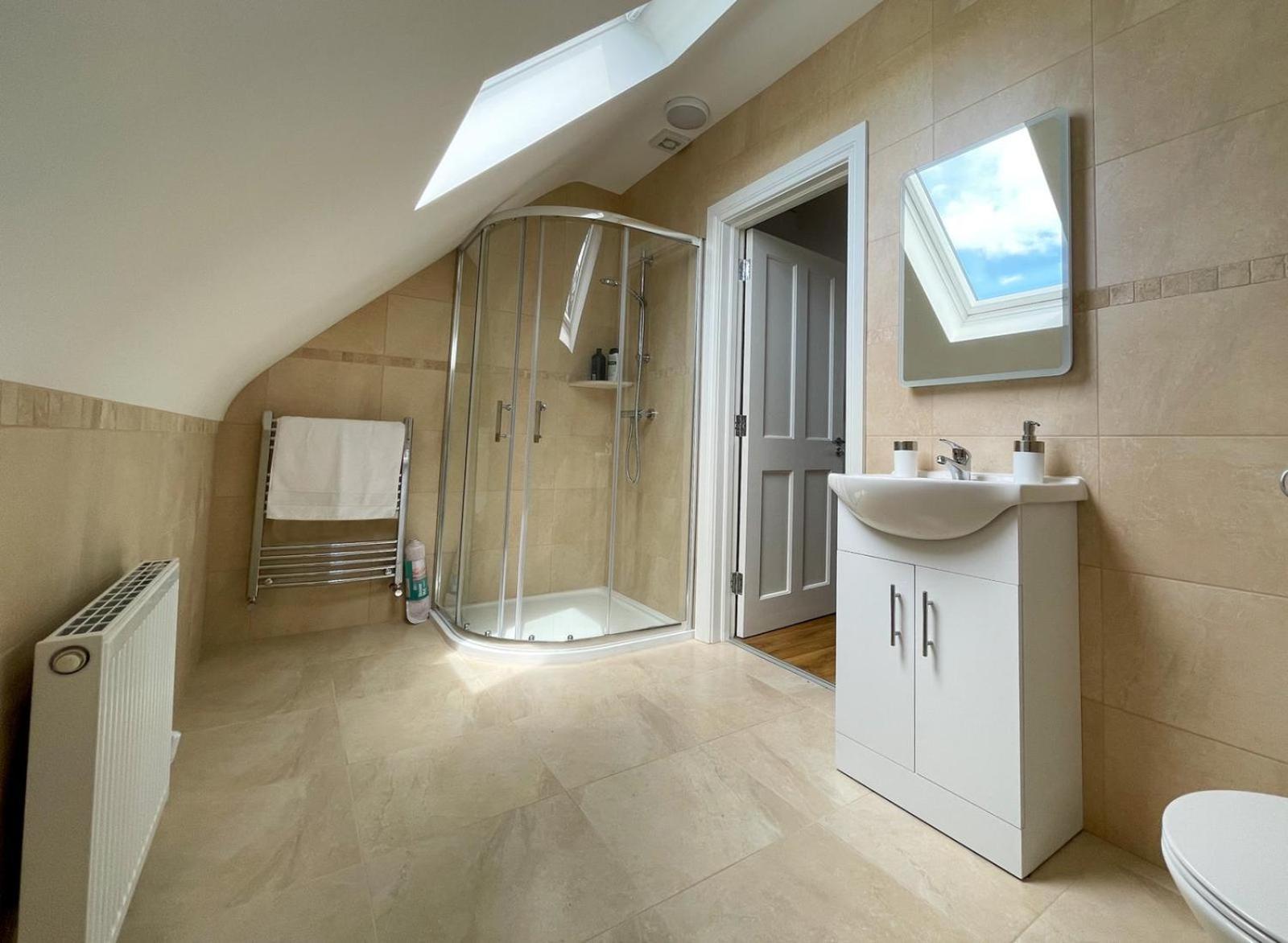 Drumlanaught Cottage Farnham view 3