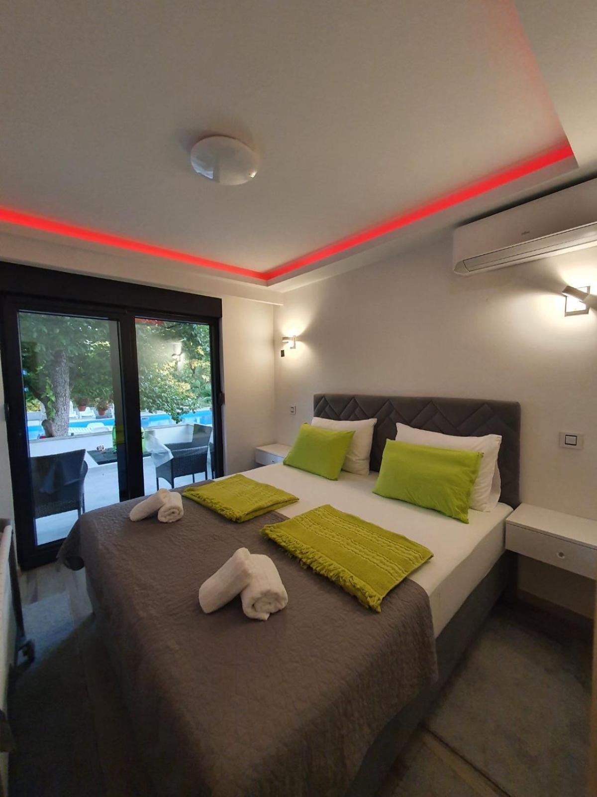 Luxury Villa Magic