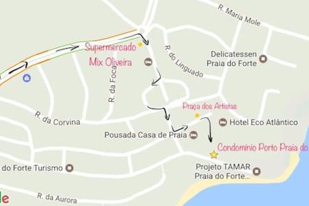 Apt na Praia do Forte em Condomínio frente mar!