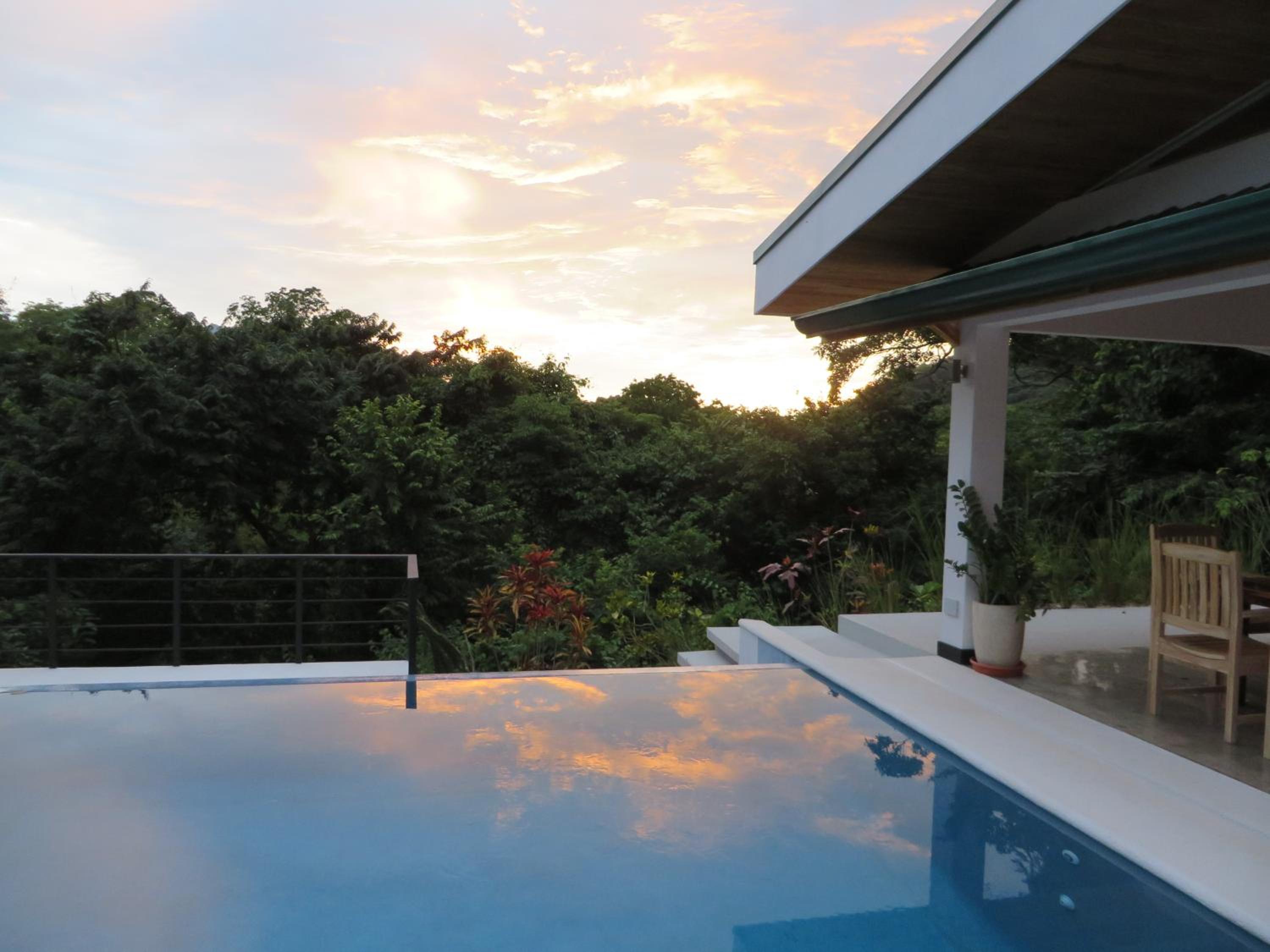 New Hill top Home with a Beautiful Tropical View