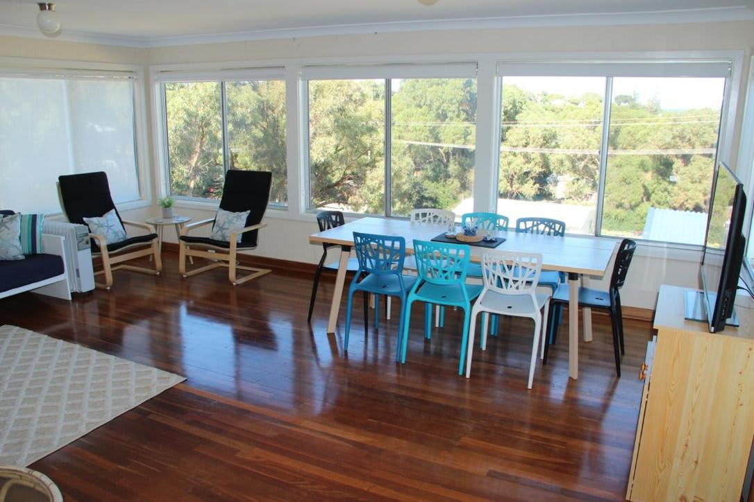 The Beach Shack - OCEAN VIEWS, CLOSE TO THE BEACH