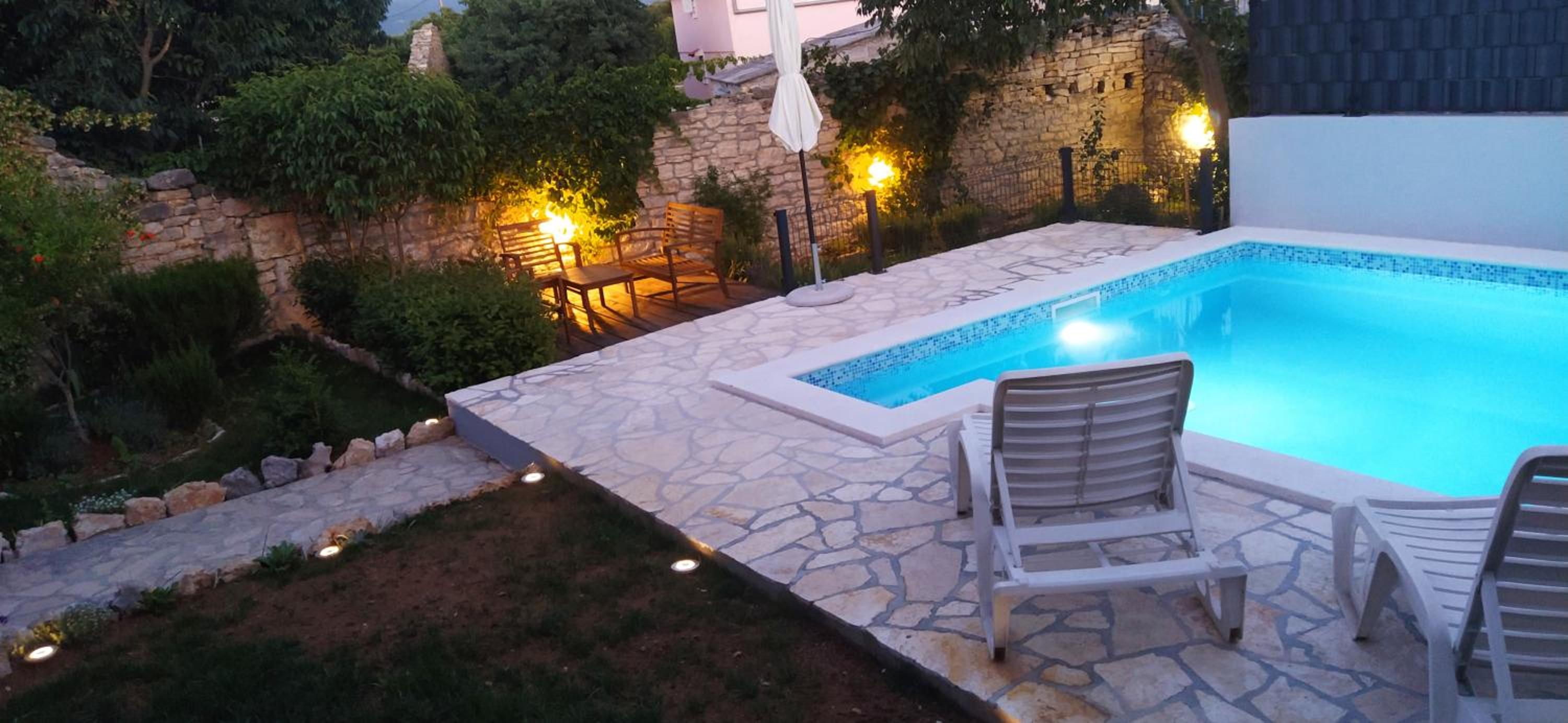 Kamena kuća Rutar view 3