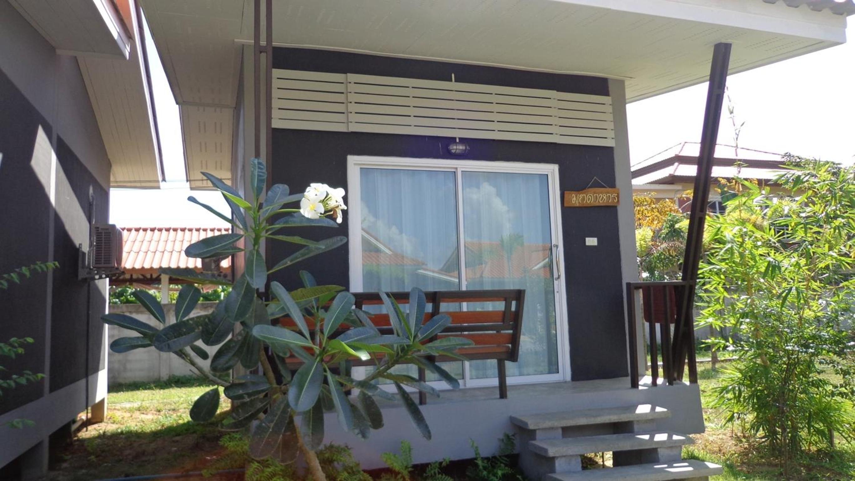 Chiang Rai Khuakrae Resort