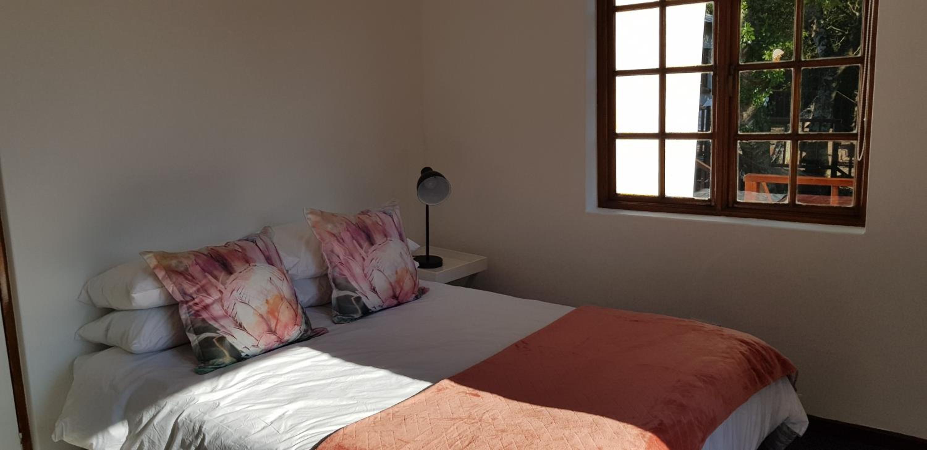 Home2Home Protea Cottage- NO LOADSHEDDING, Port Elizabeth, photo 4 of 15