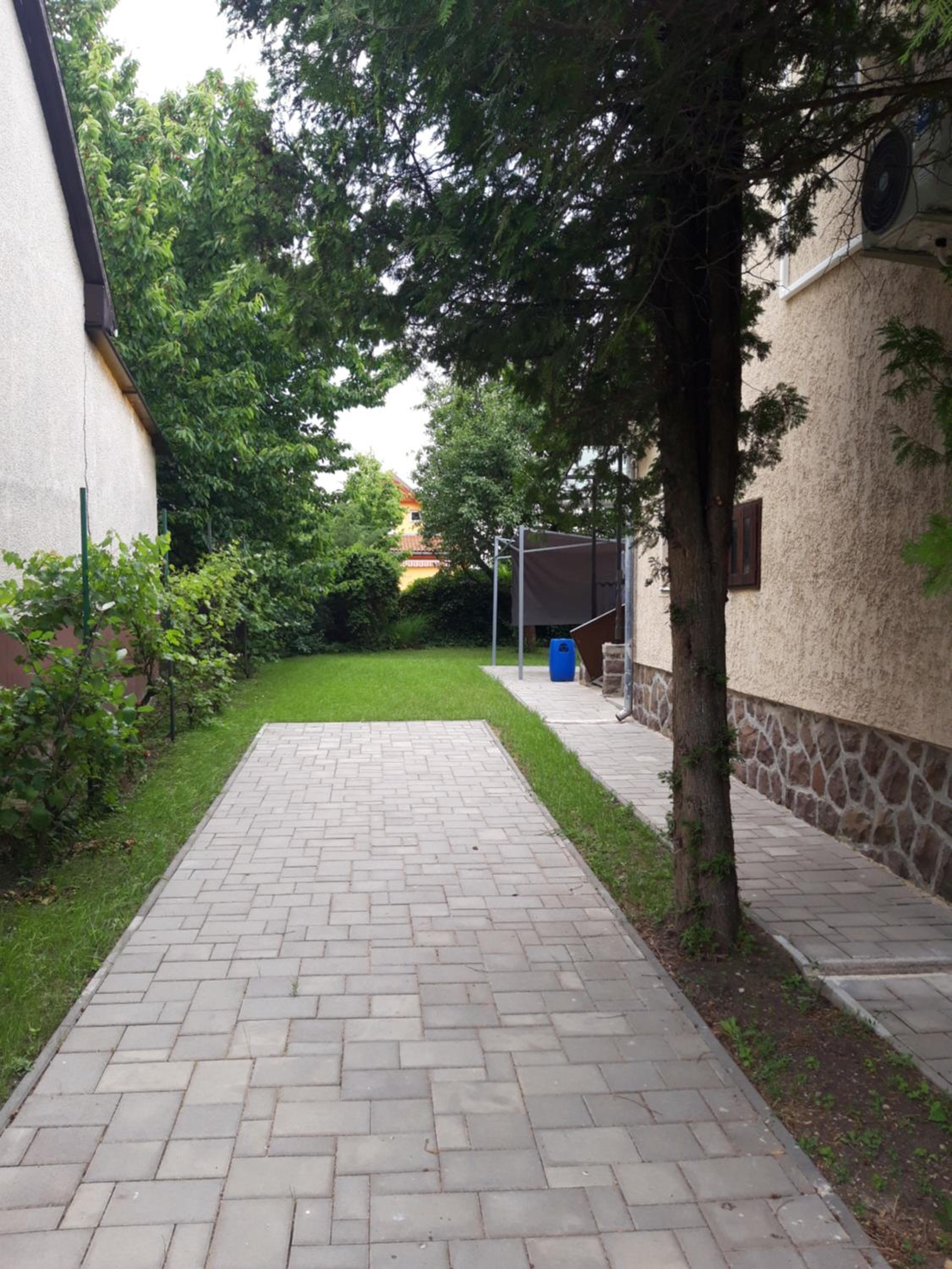 Arany apartman Zsóry view 3