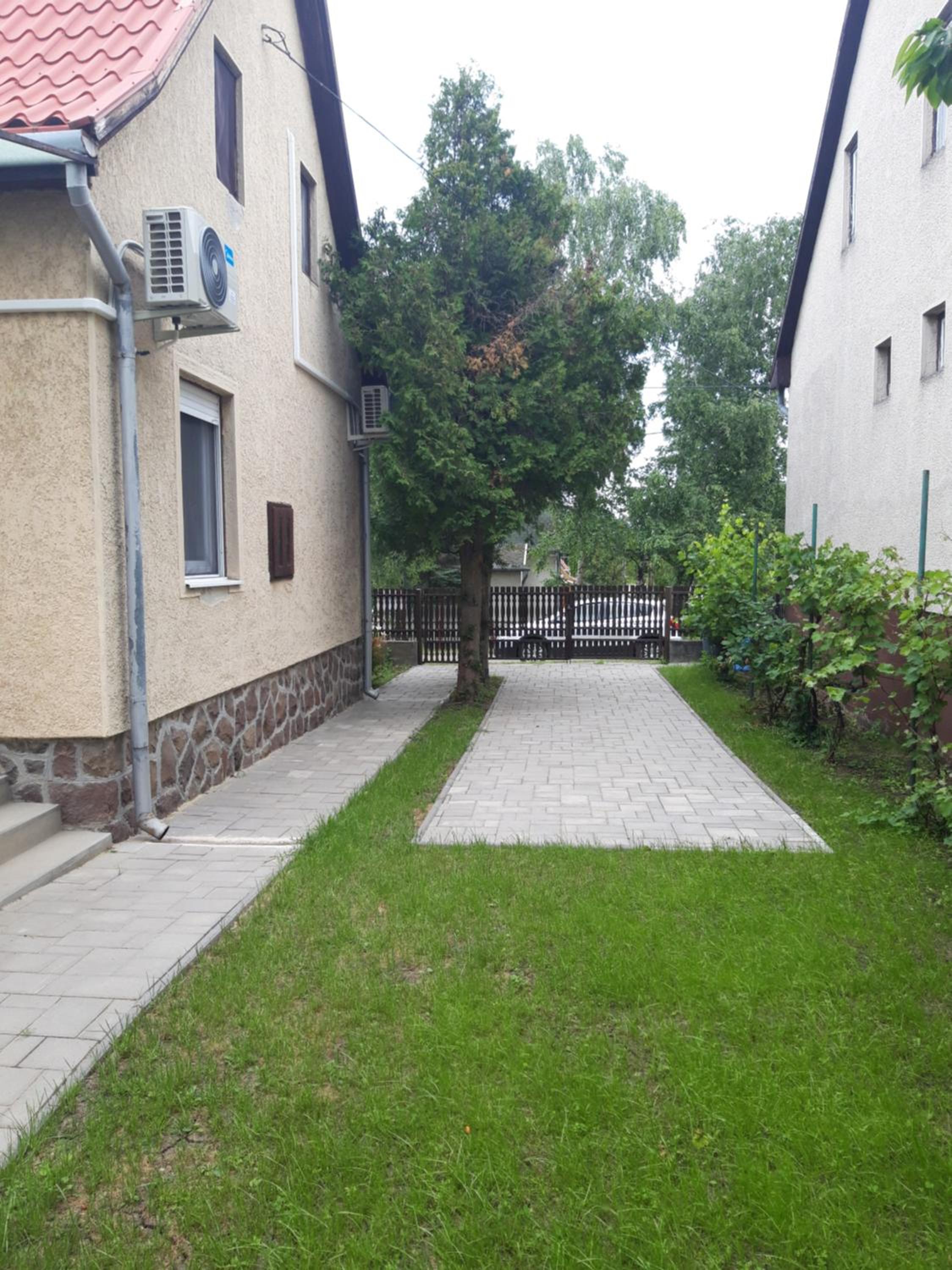 Arany apartman Zsóry view 2