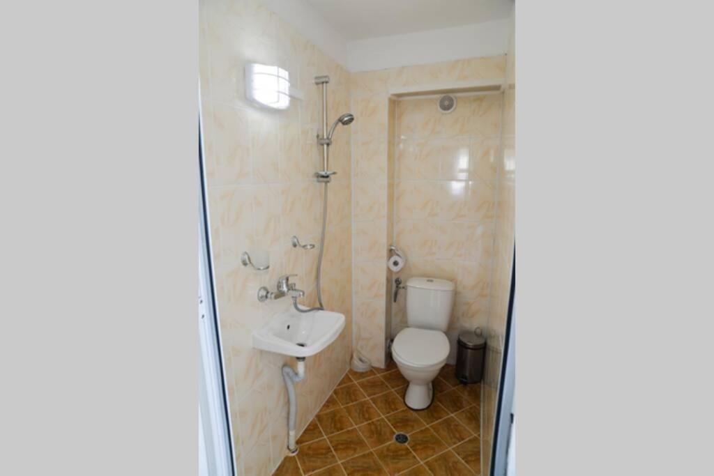 Photo 32