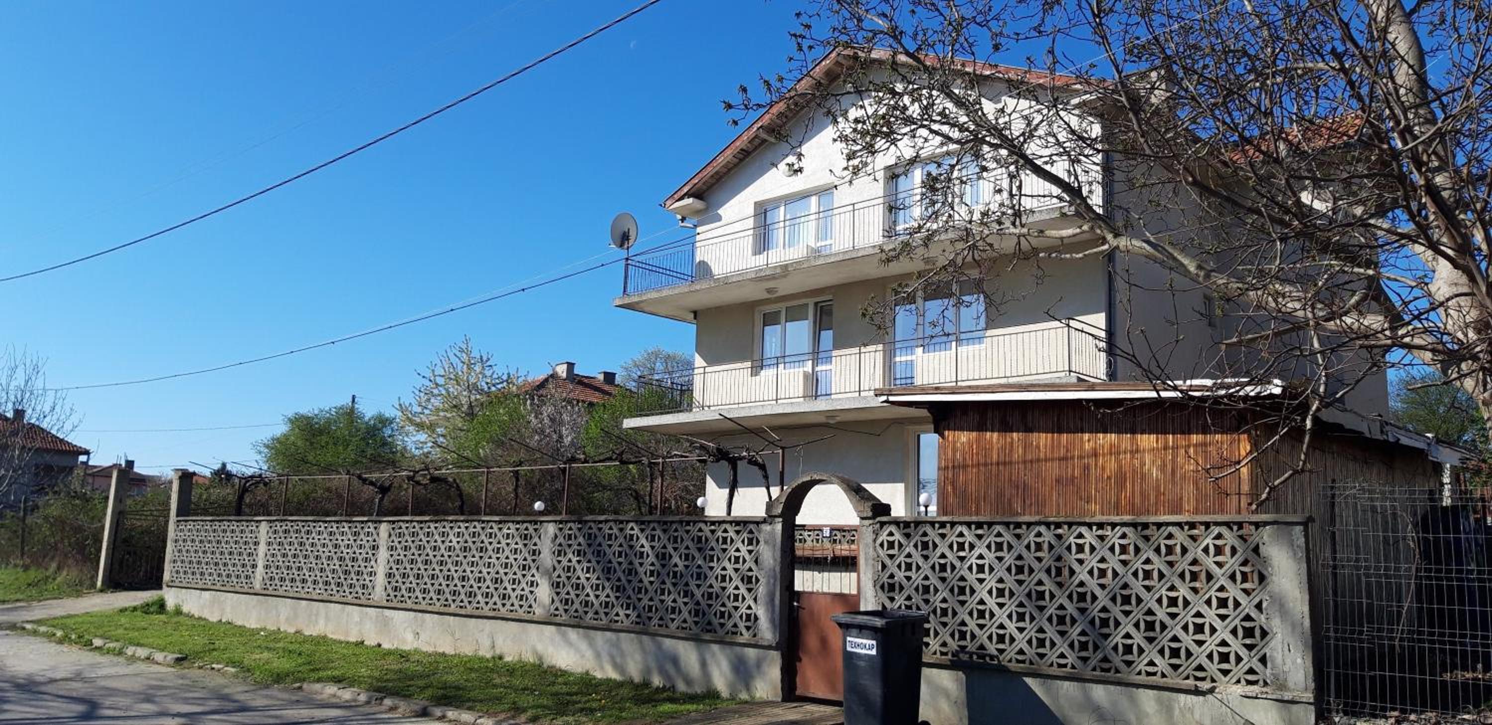 Krimski Guest House and Bungalows