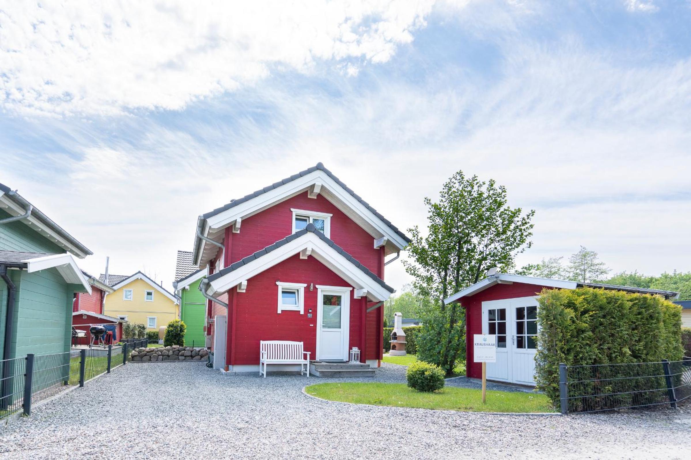 Hotel Seepark Süssau Ferienhaus Seehund 1 - Image 1