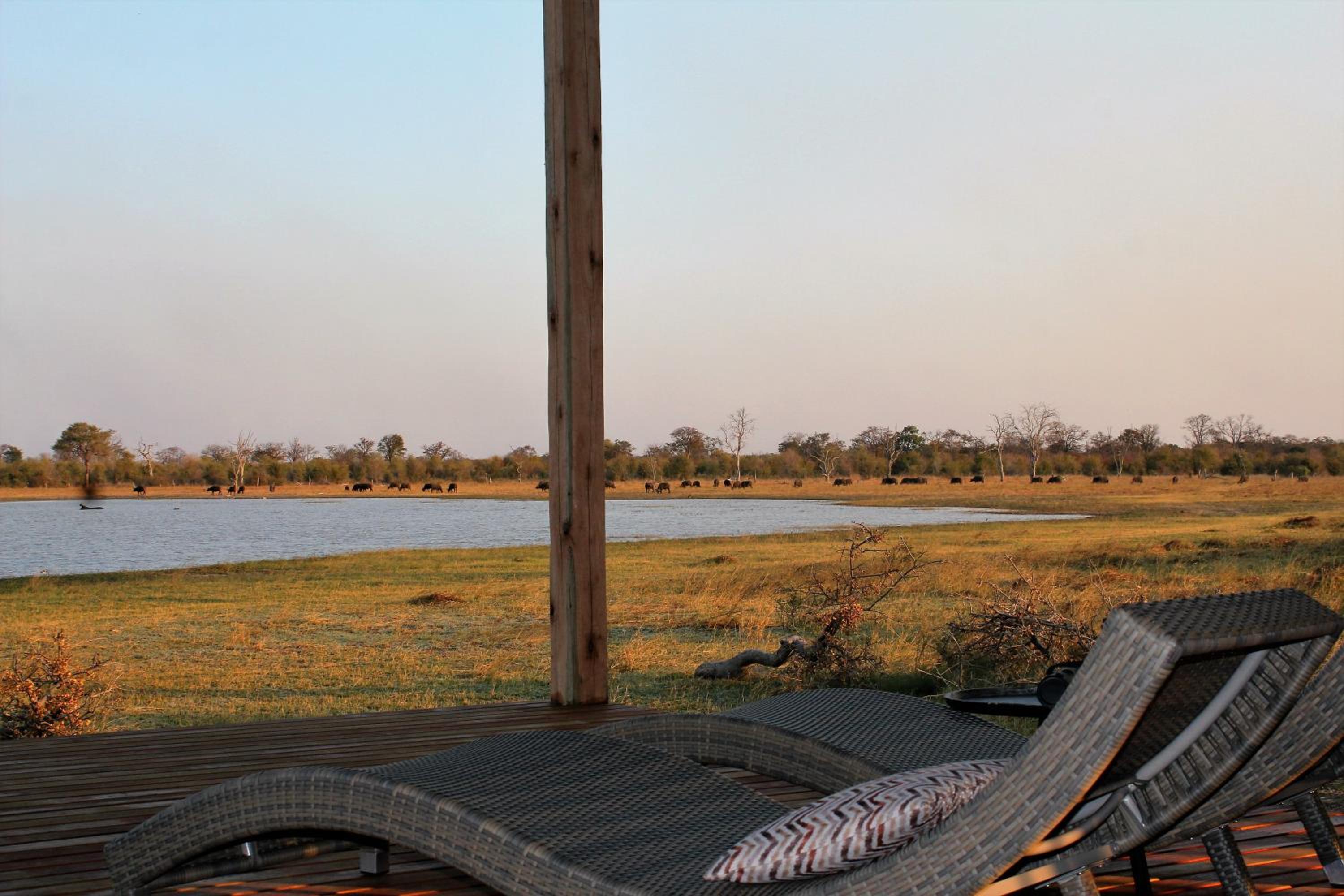 Nogatsaa Pans Chobe Lodge