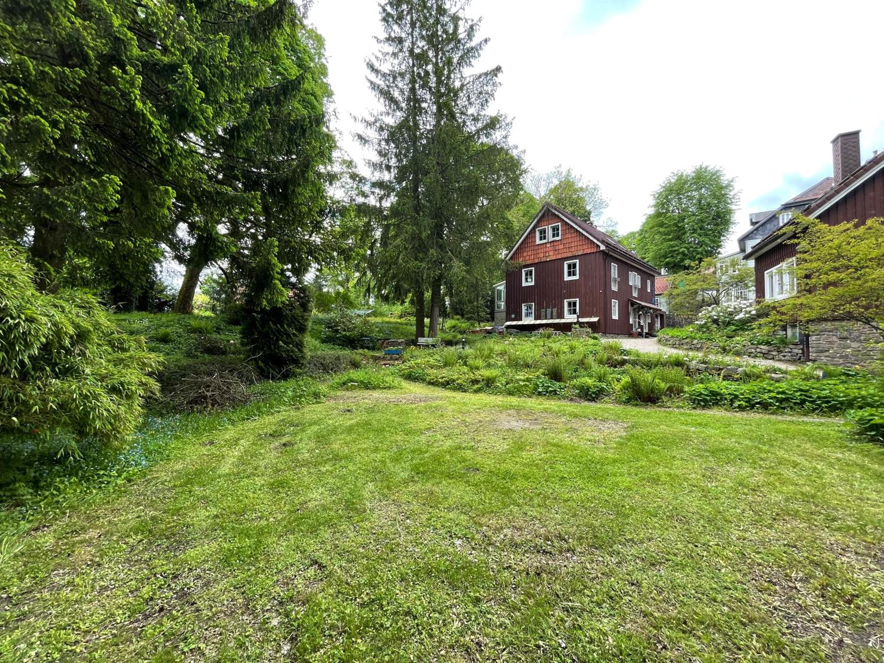 Liebevoll eingerichtetes Ferienhaus mit großem Garten