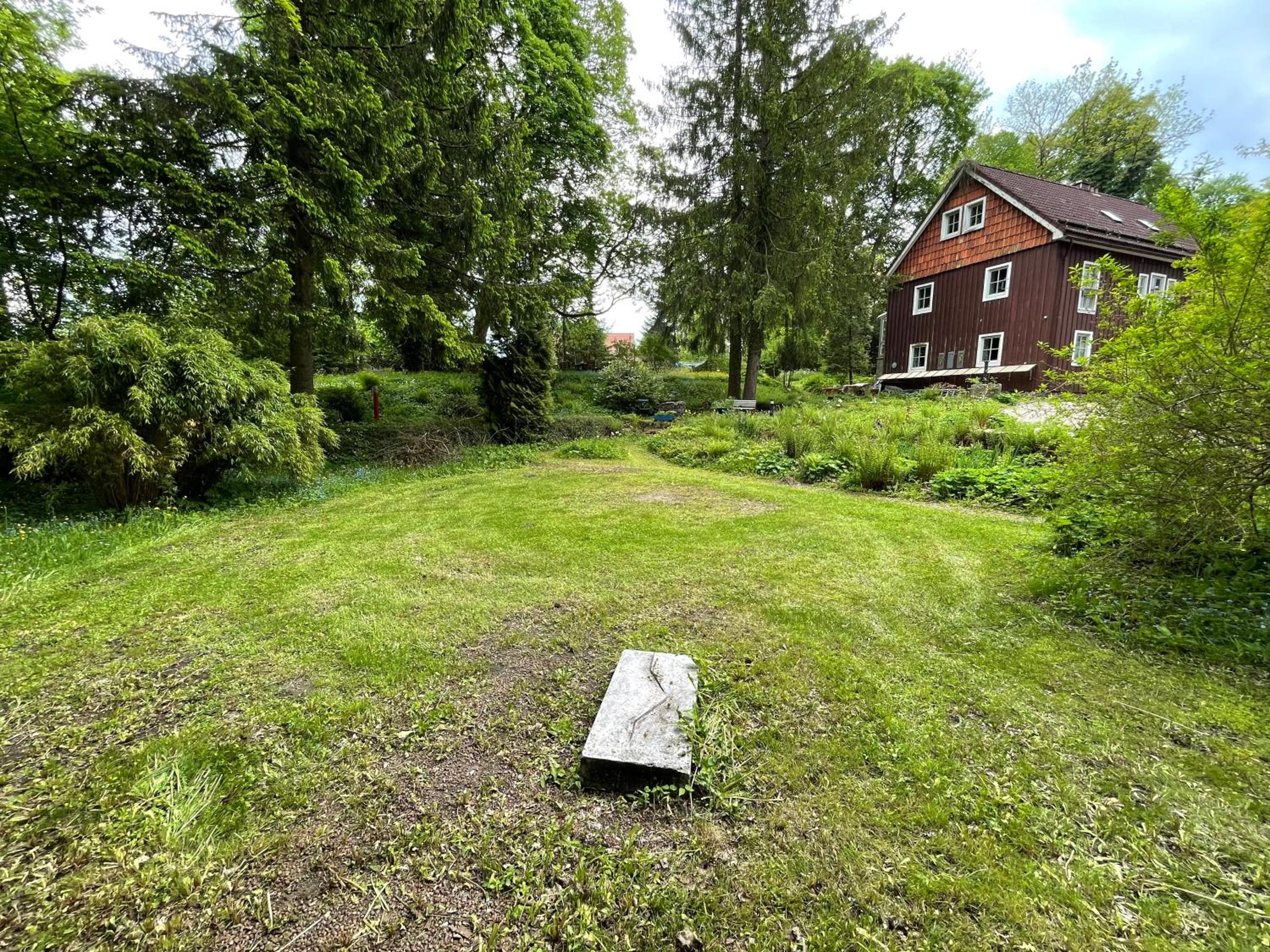Liebevoll eingerichtetes Ferienhaus mit großem Garten