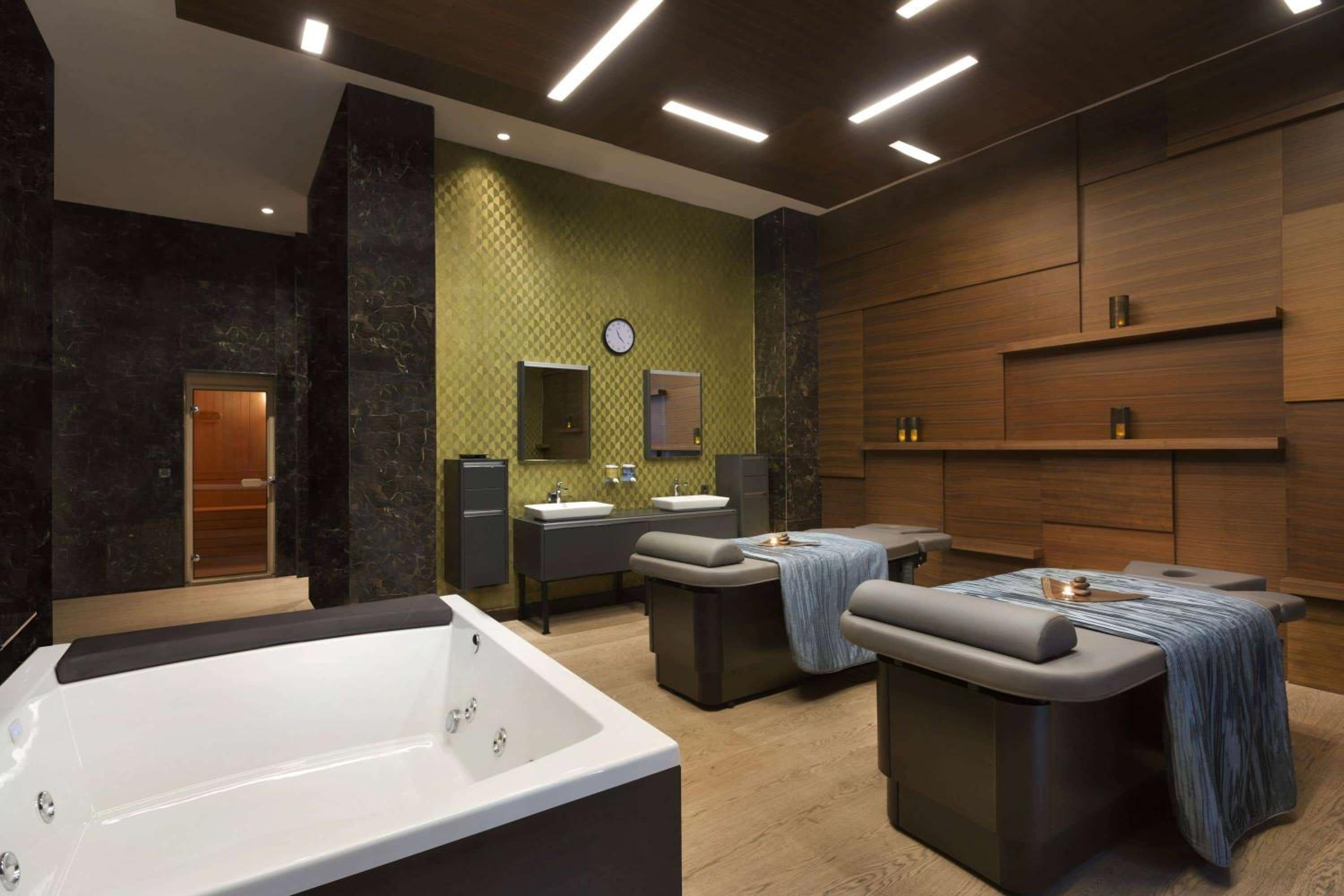 Wyndham Grand İstanbul Levent - Image 61