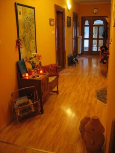 Photo 33