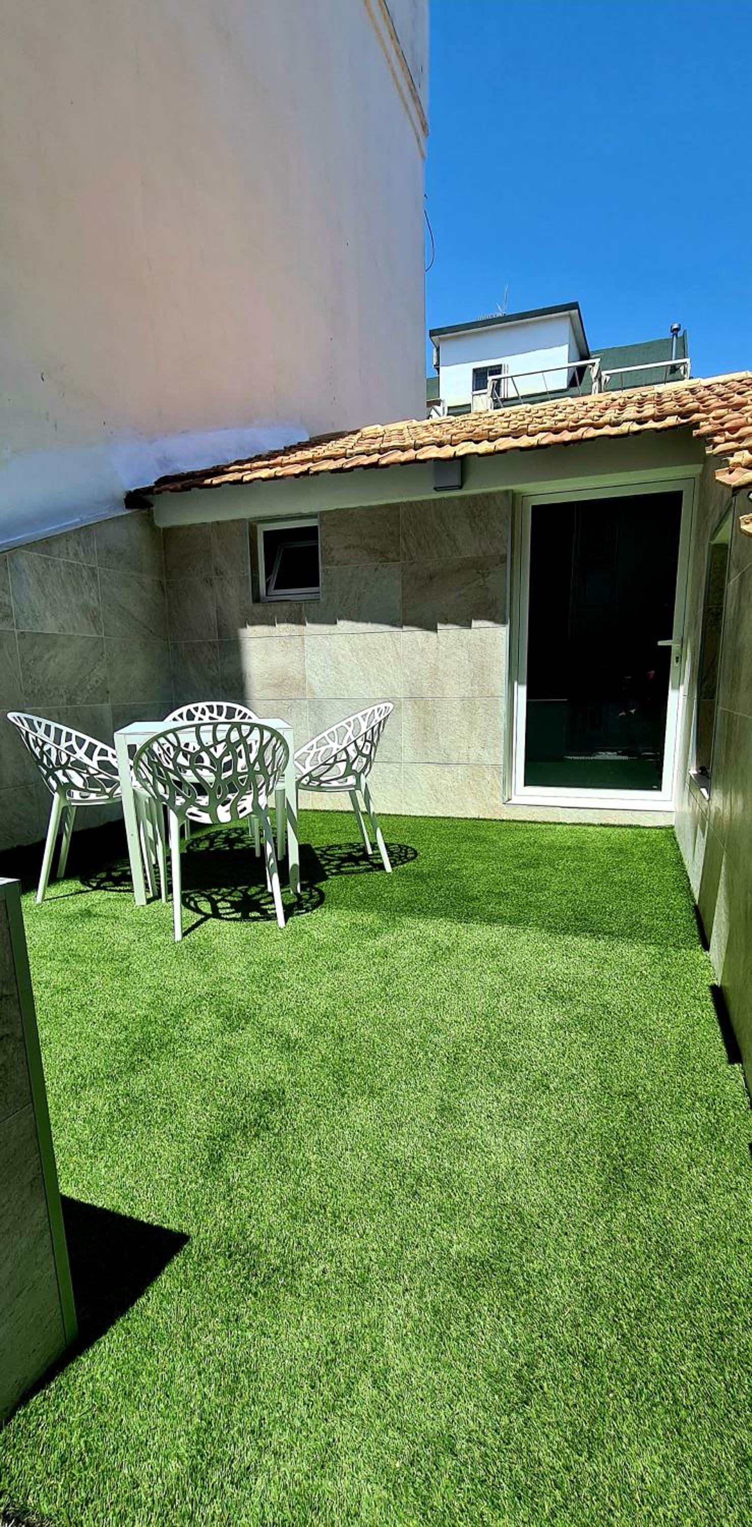 Loft independiente con Piscina compartida en Centro de Valencia view 2