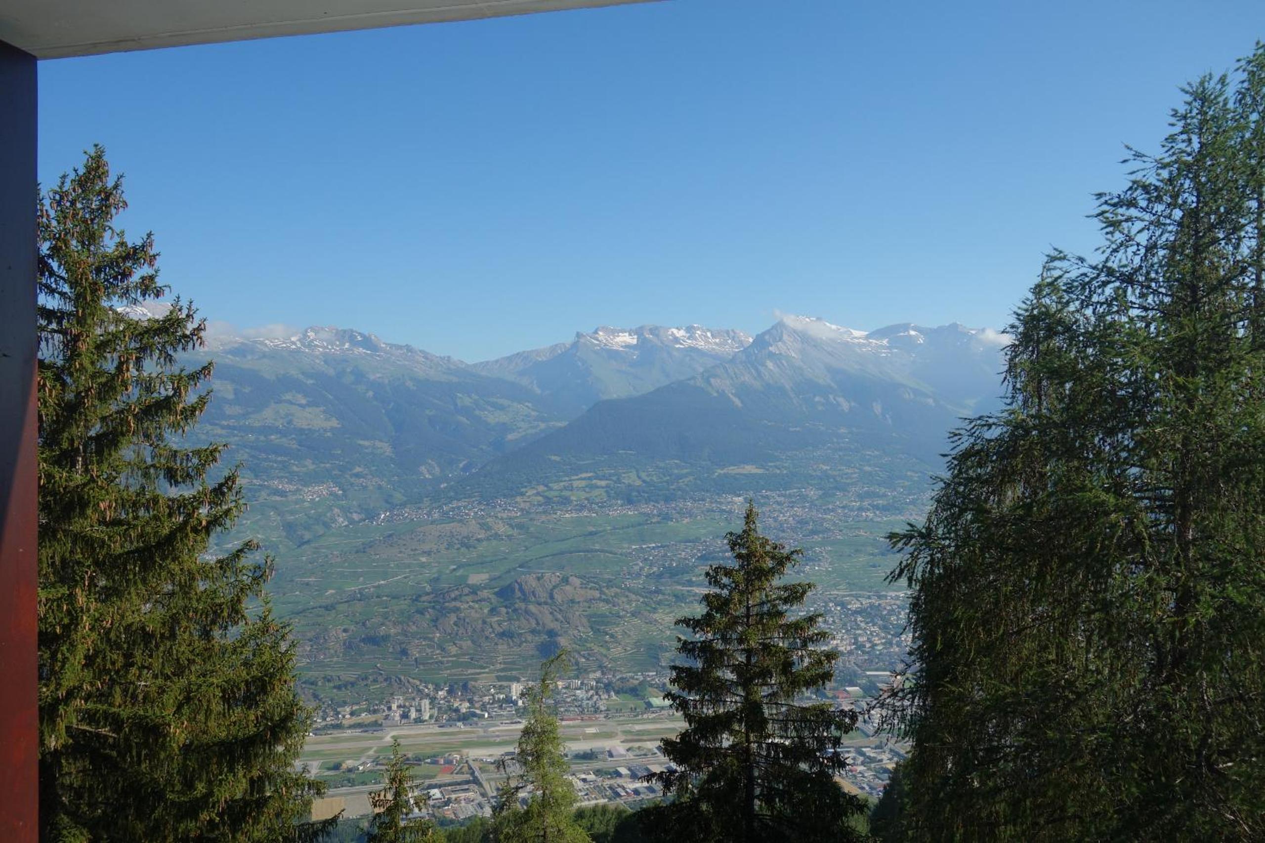 Melezes K SKI LIFT & NATURE apartments by Alpvision Résidences