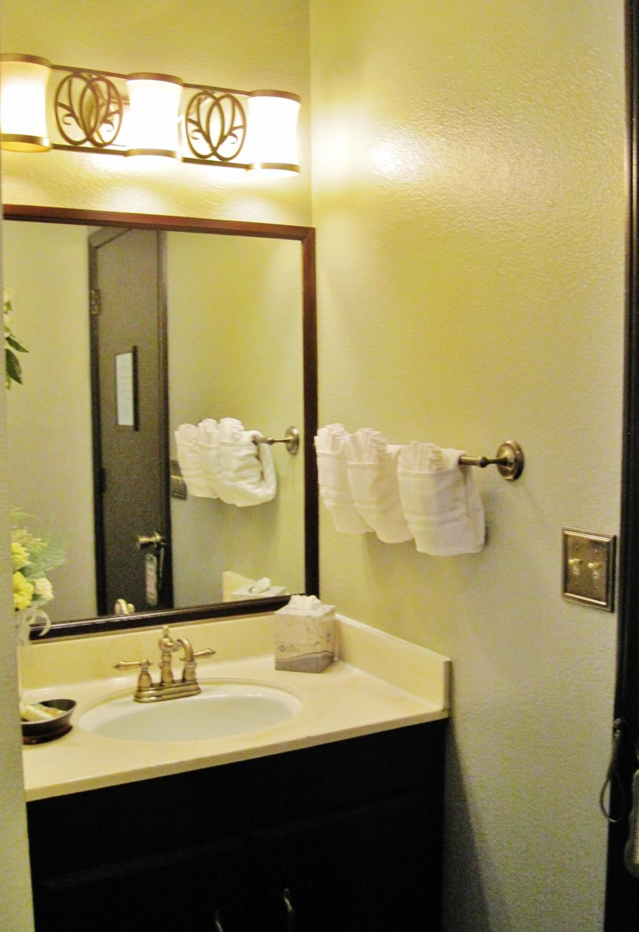 The North Shore Inn