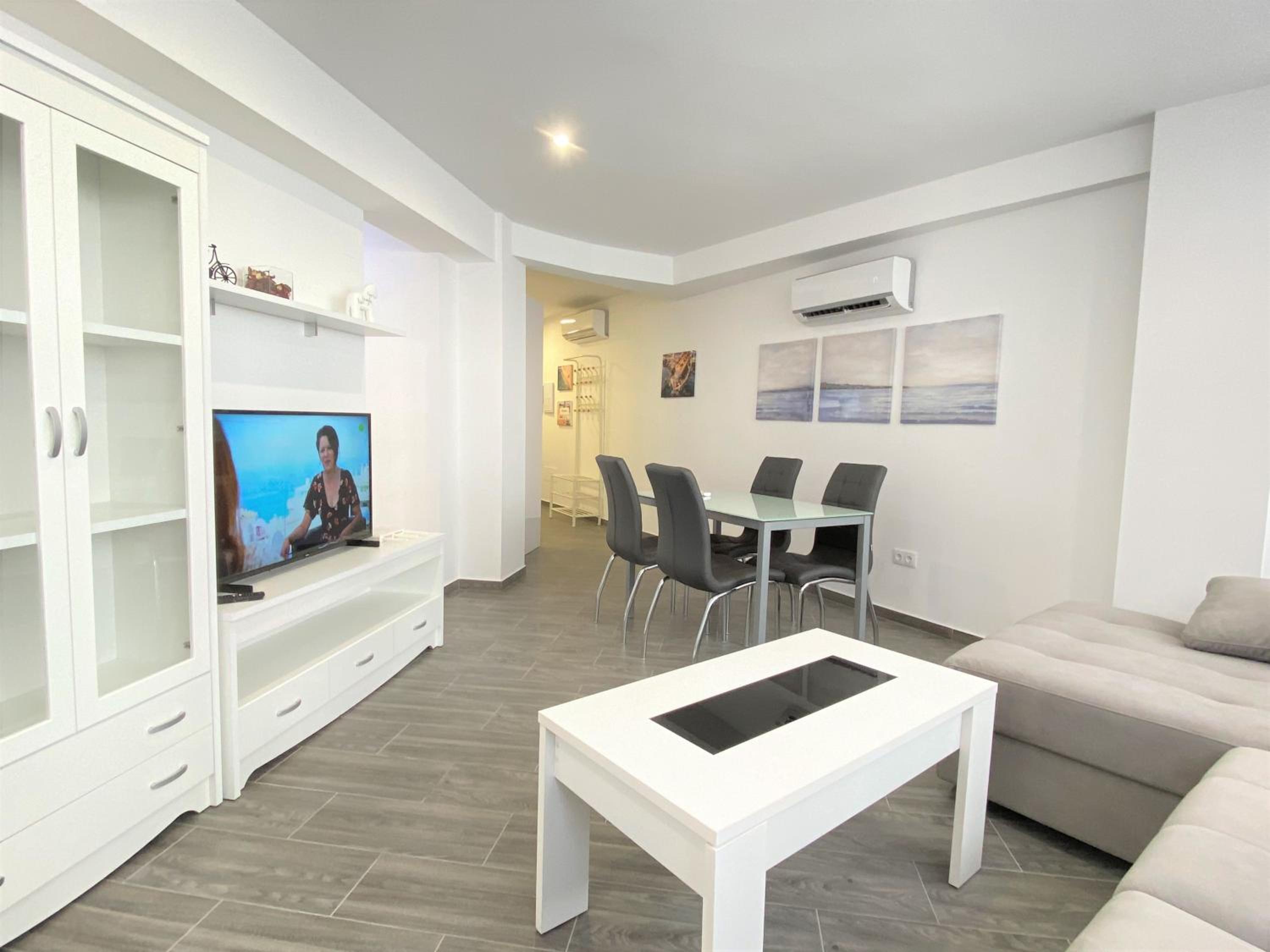 Apartamento Centro Life Casasol en Nerja — hotel room