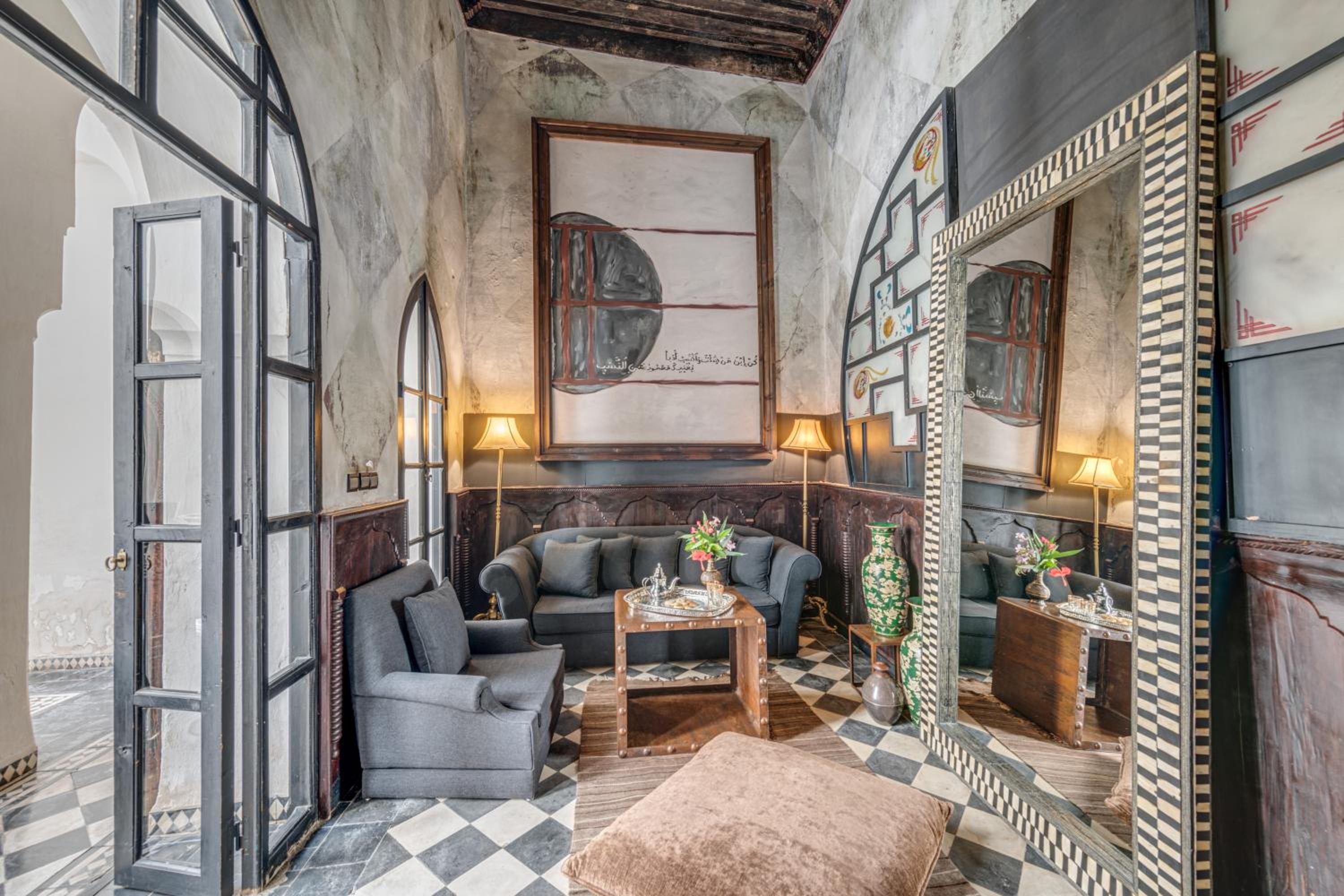 lounge