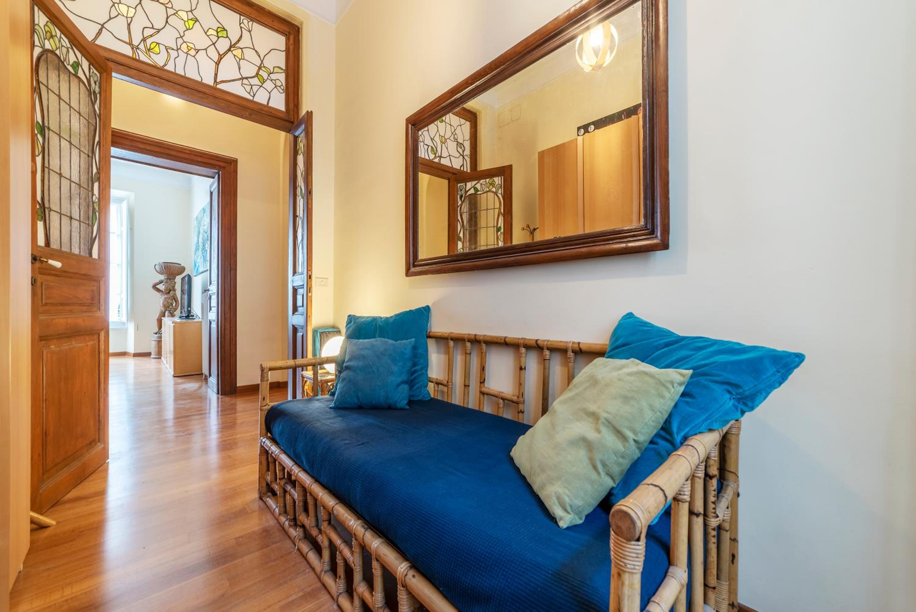 GuestHost - Termini Central and Elegant Apartment