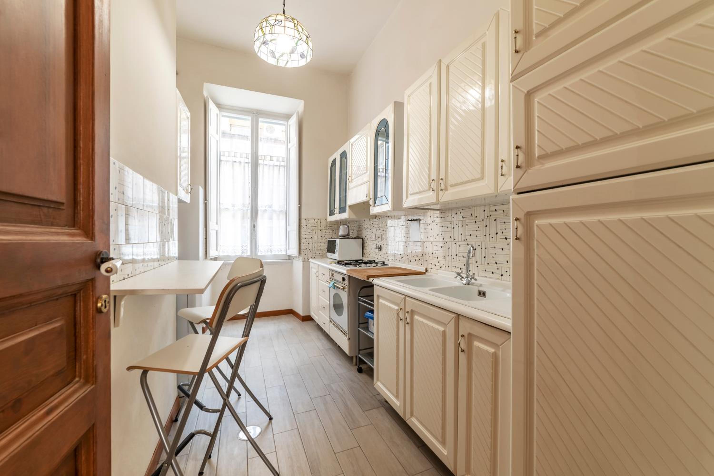 GuestHost - Termini Central and Elegant Apartment