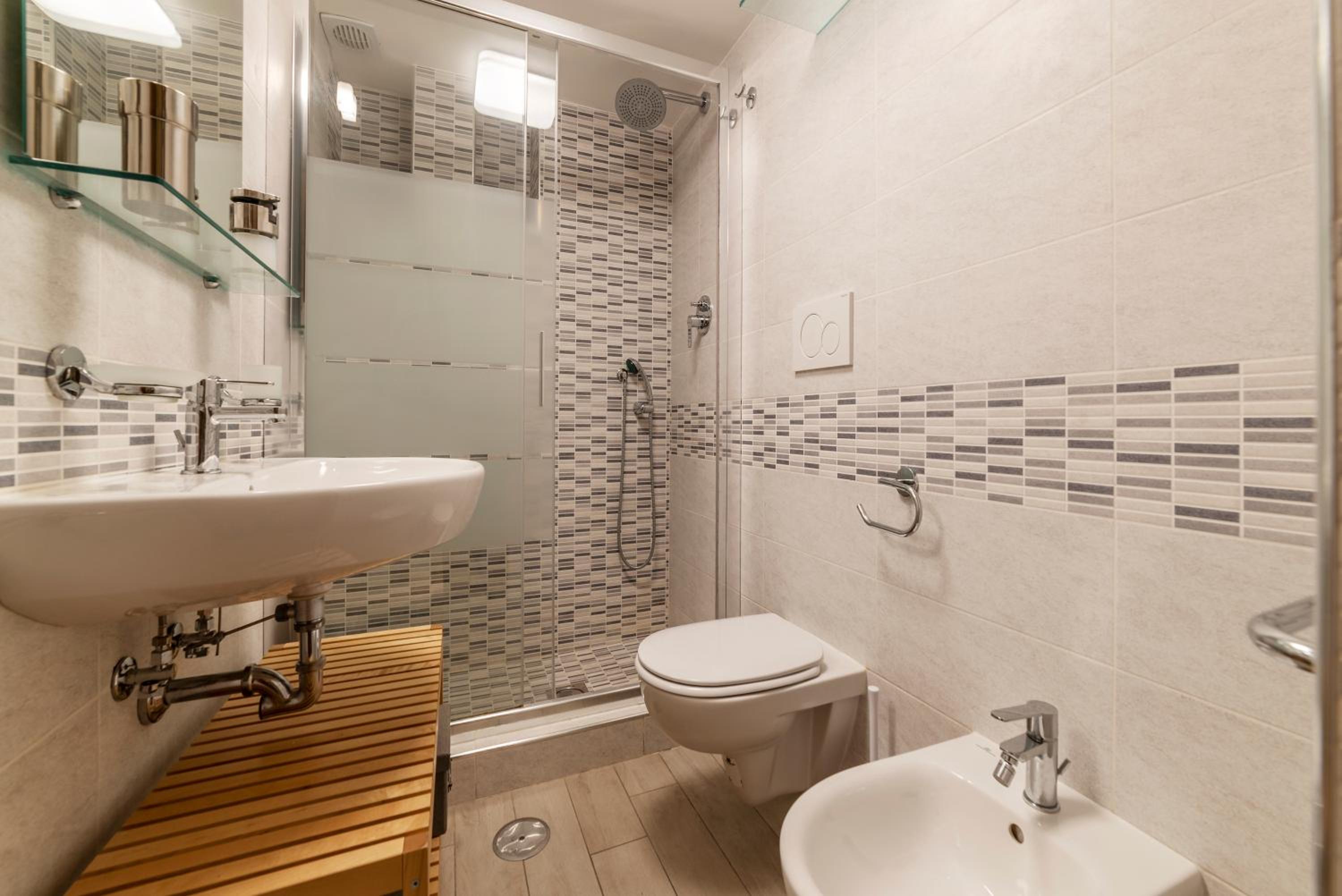 GuestHost - Termini Central and Elegant Apartment