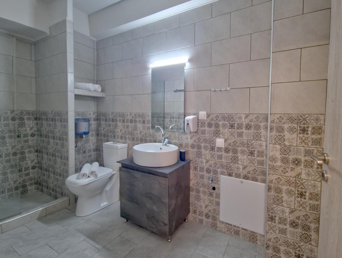 Epipleon Luxury Suites -101- Room 45sqm with 30sqm Terrace Facing the Sea photo 4