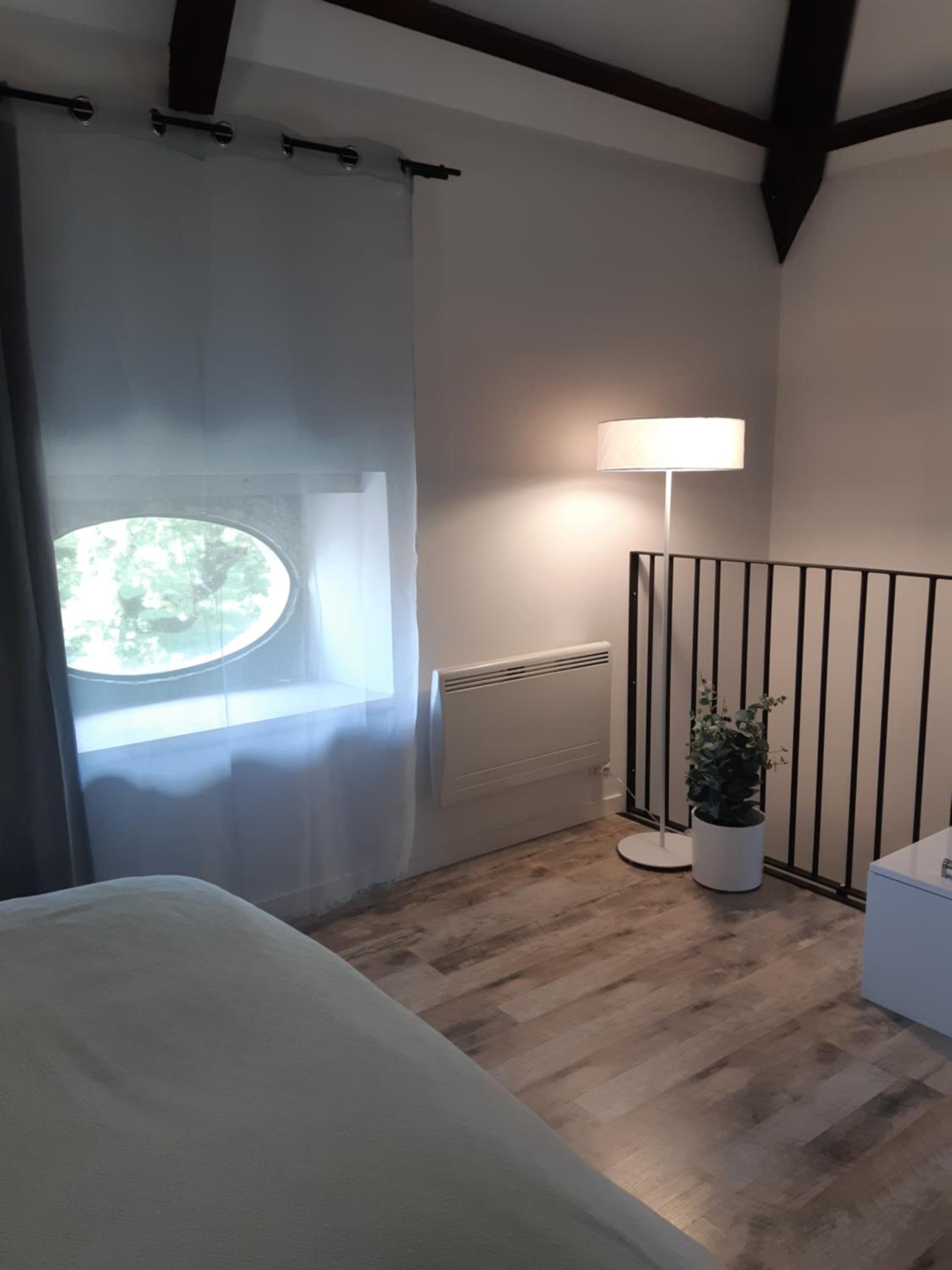 La tourelle 82 view 2