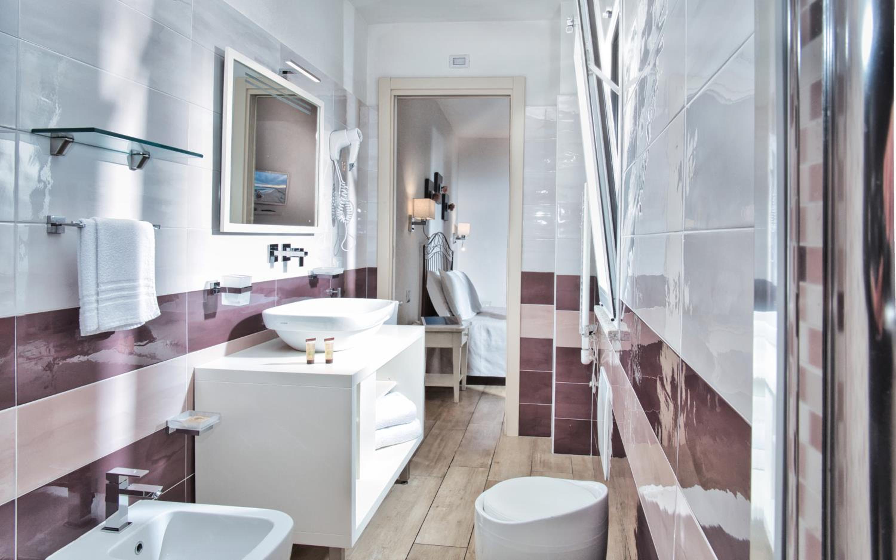 Smart Suite & Apartments