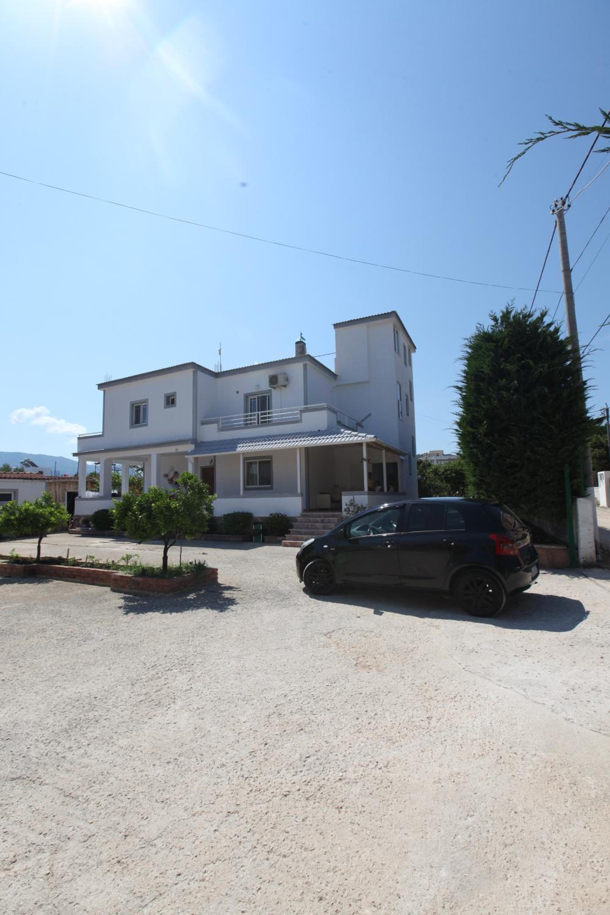 Villa Shehu