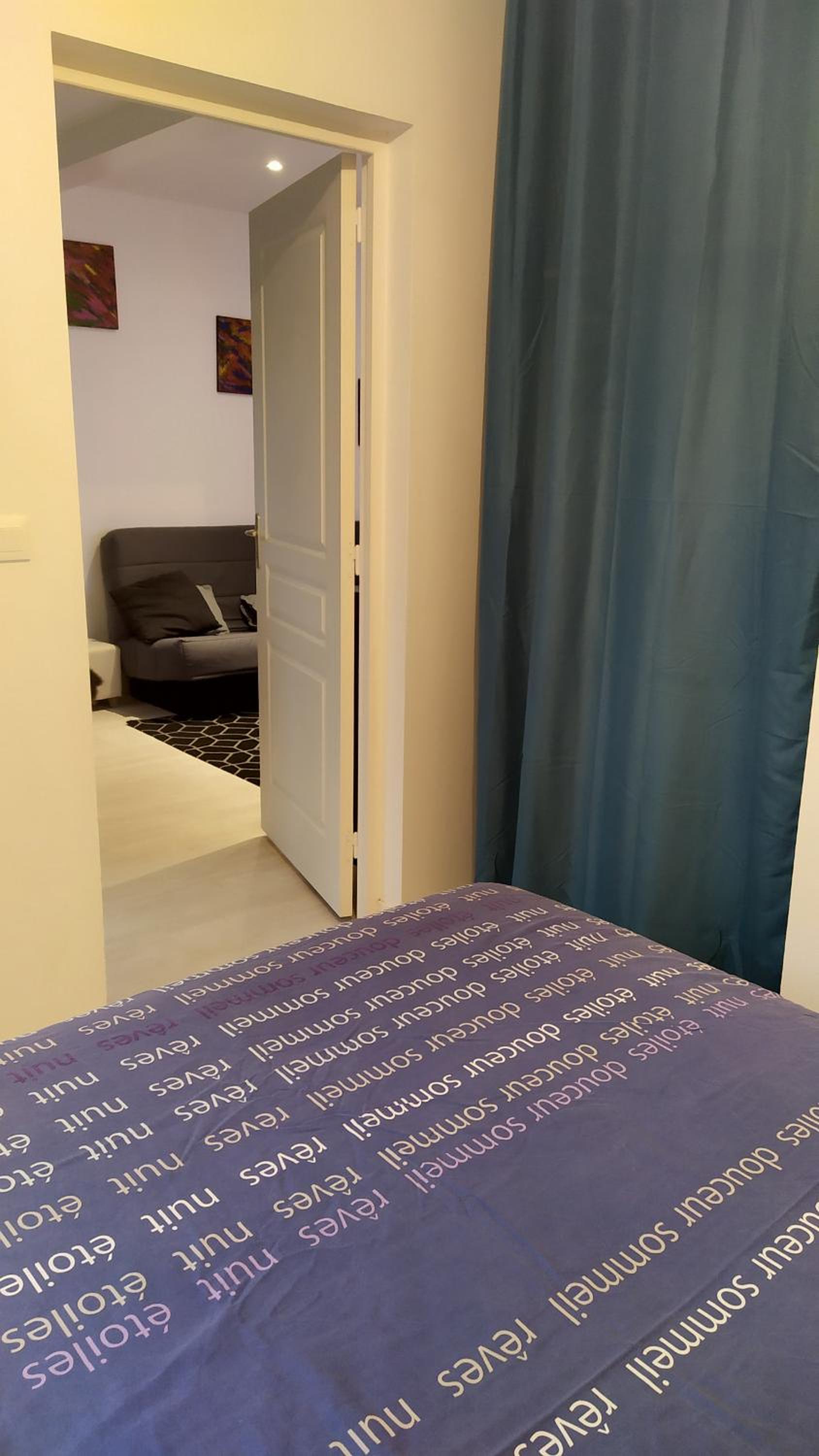 Photo 33