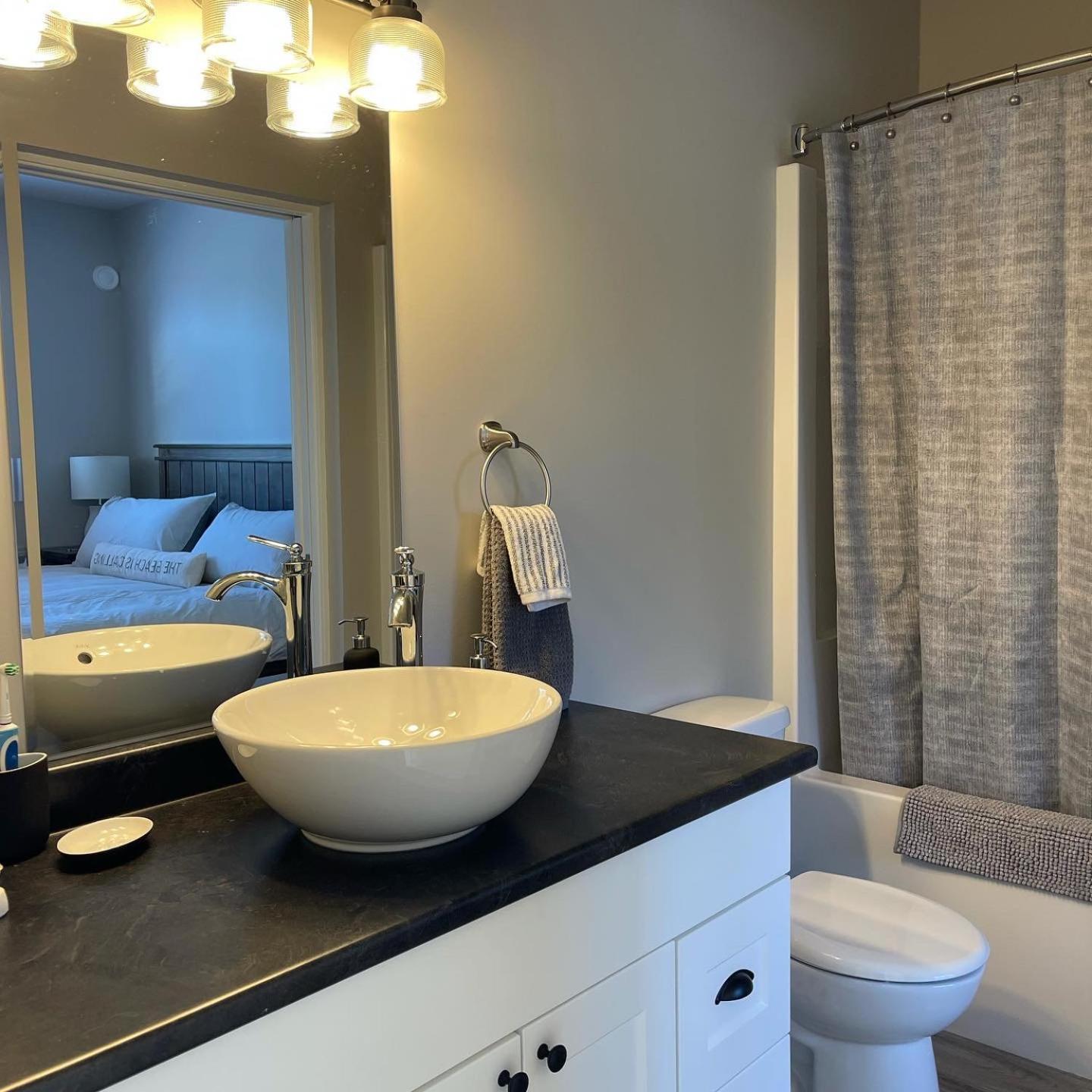 Port Renfrew Oceanfront Retreat