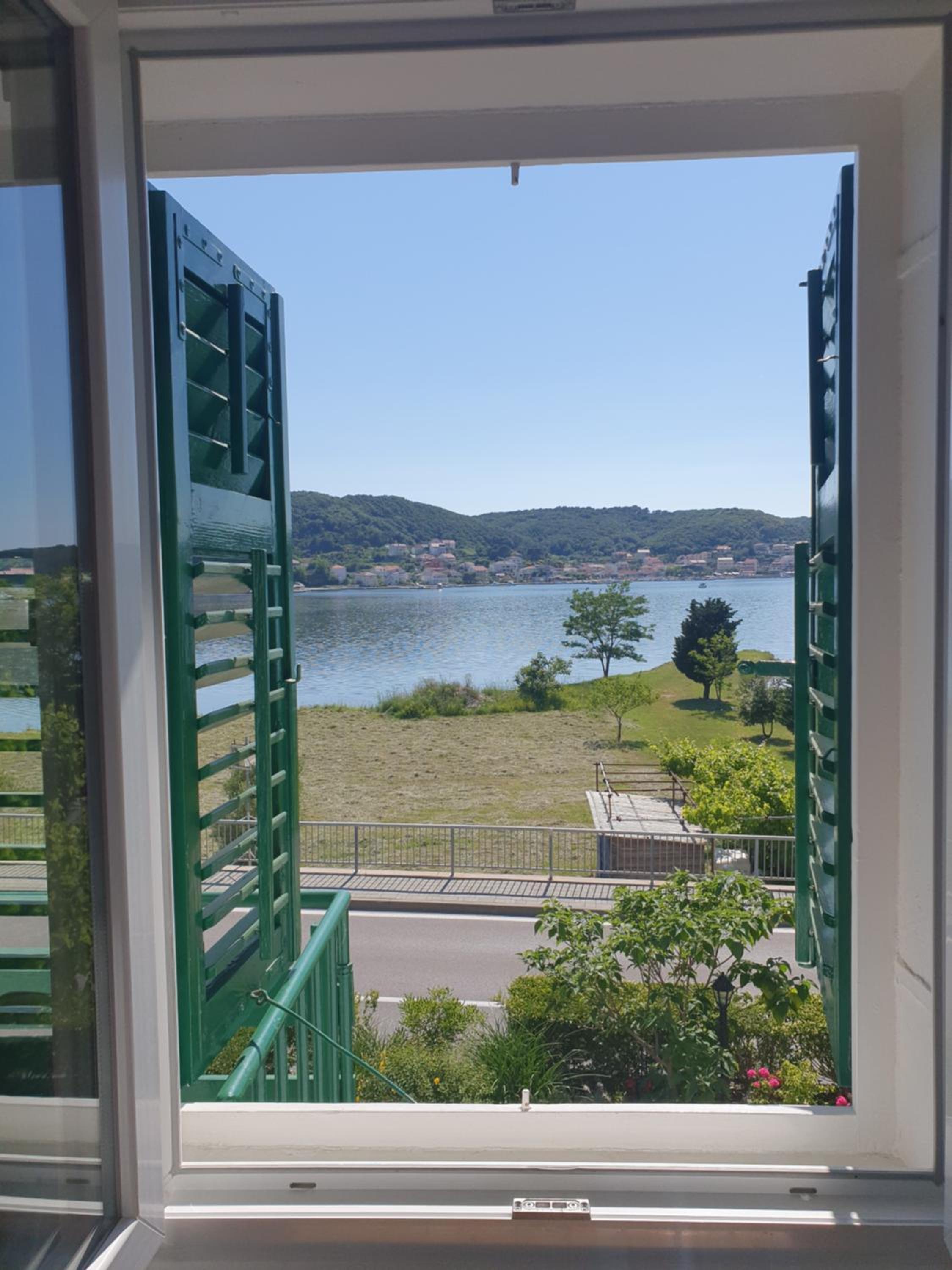 Apartmani Mira view 2