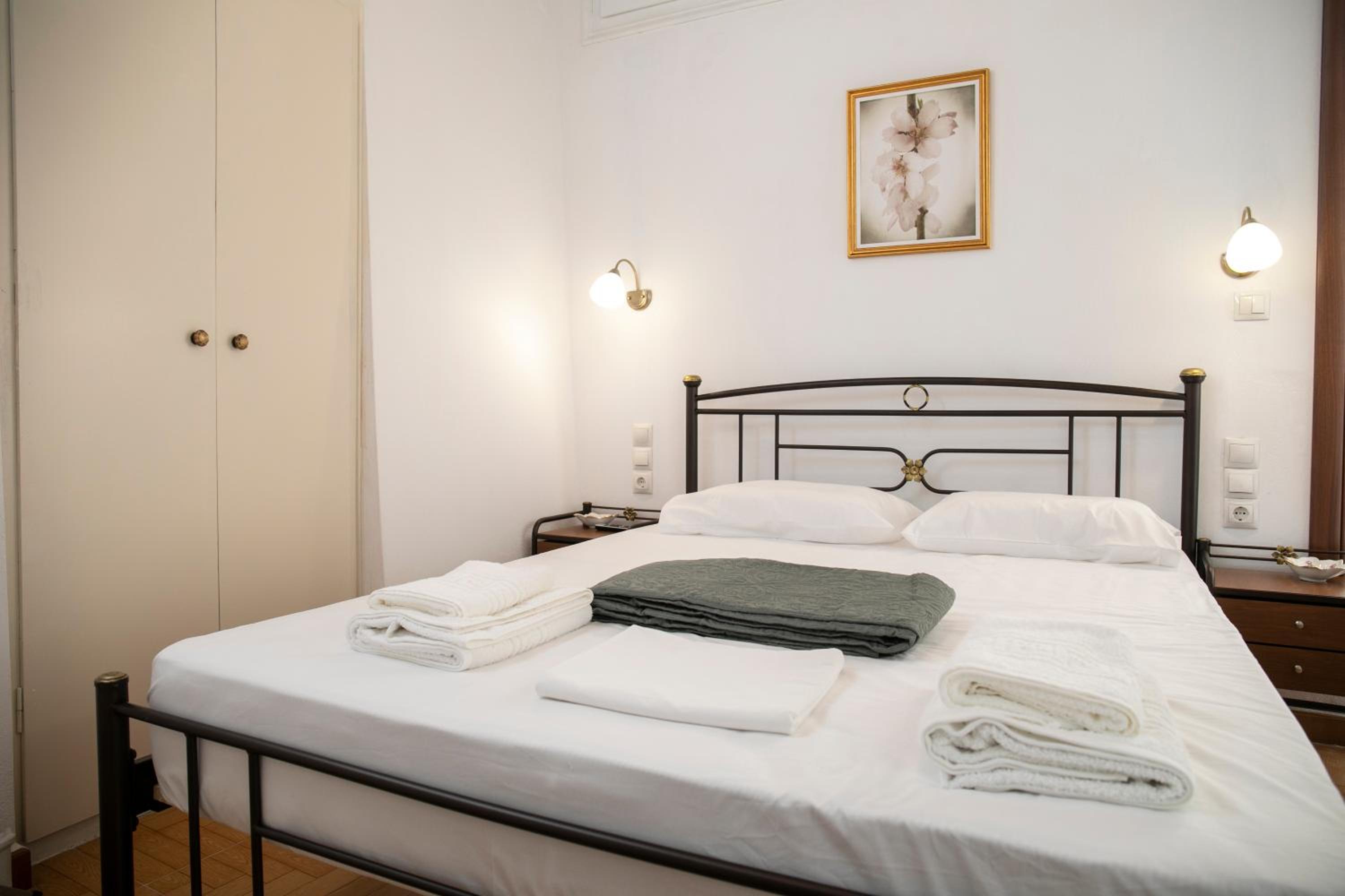 Cycladic sea view Mansion near the Castle photo 2