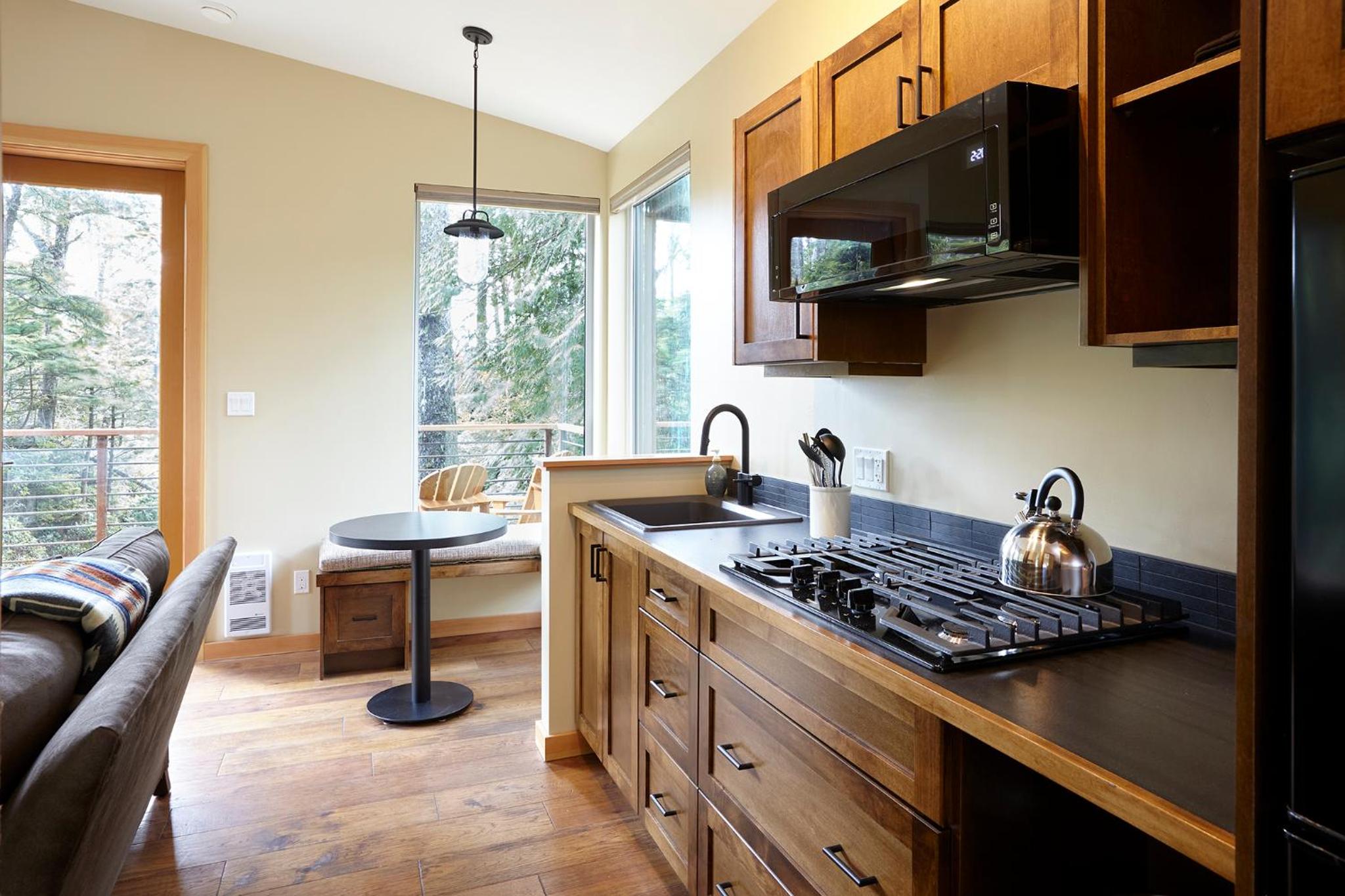 Tofino Vacations - Middle Beach Lodge - Property Image 5