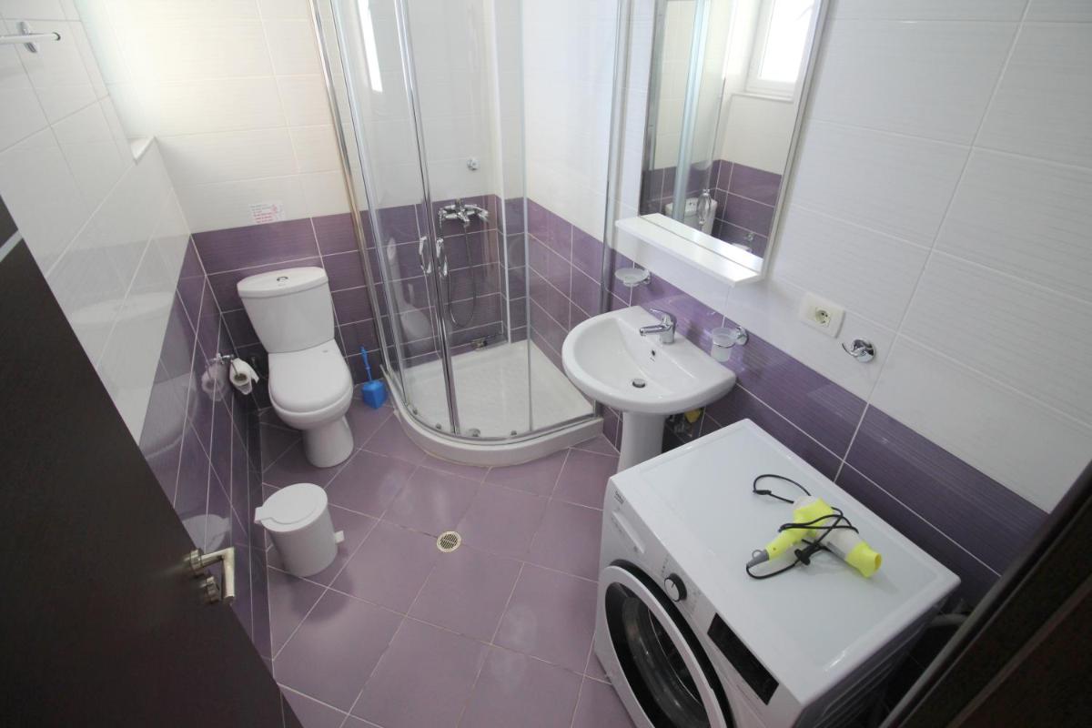 Eleana Apartments