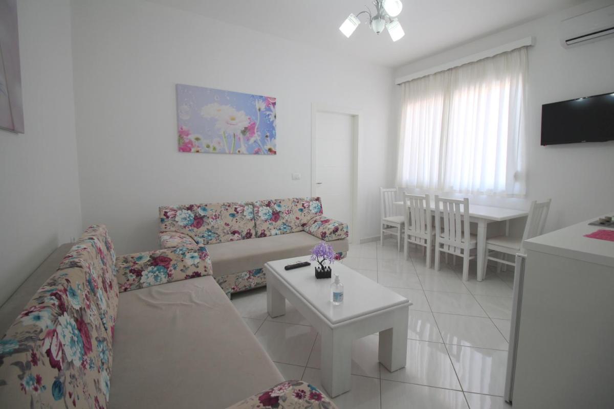 Eleana Apartments