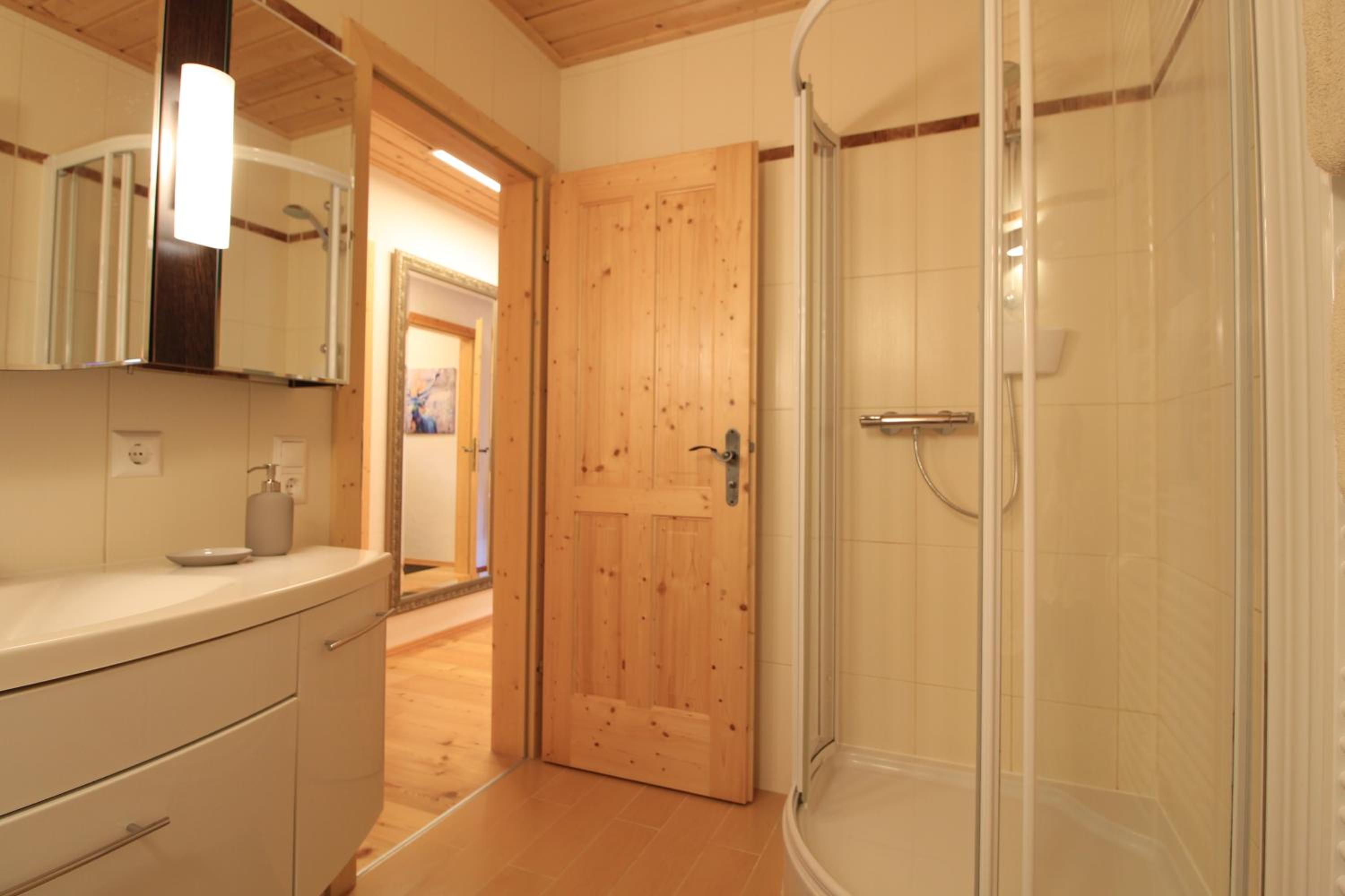 KRAABICHL SUNSHINE APARTMENT