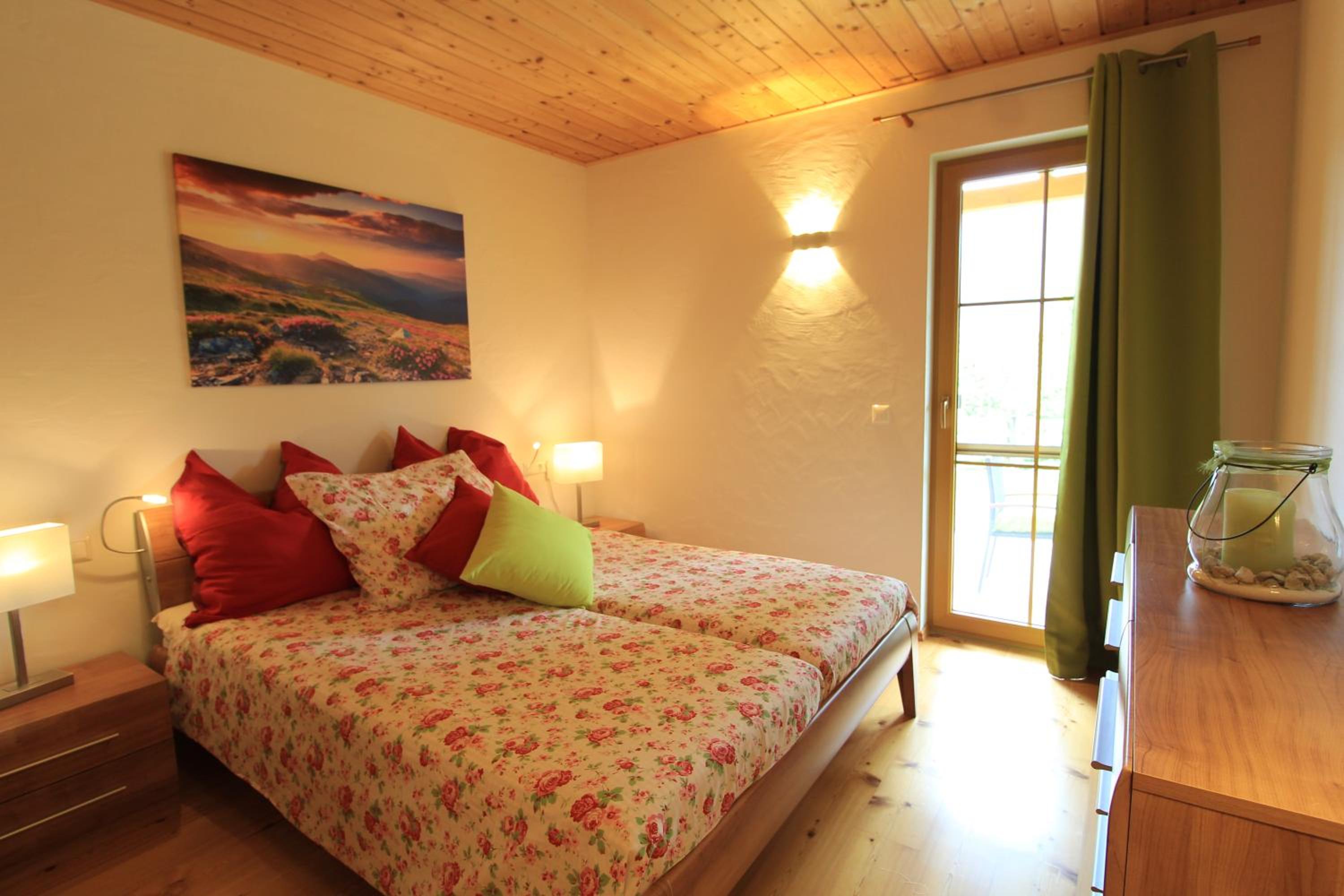 KRAABICHL SUNSHINE APARTMENT