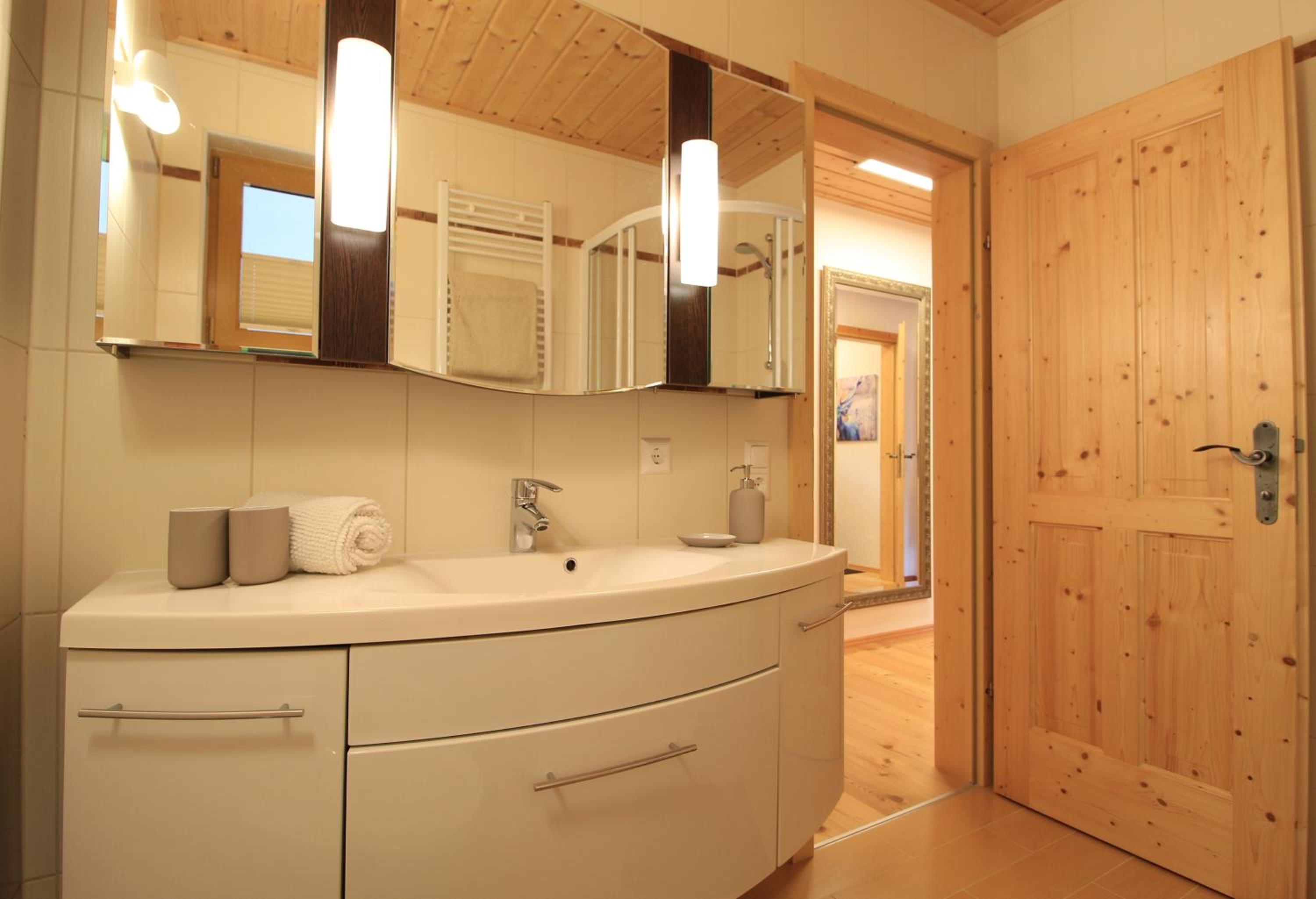 KRAABICHL SUNSHINE APARTMENT