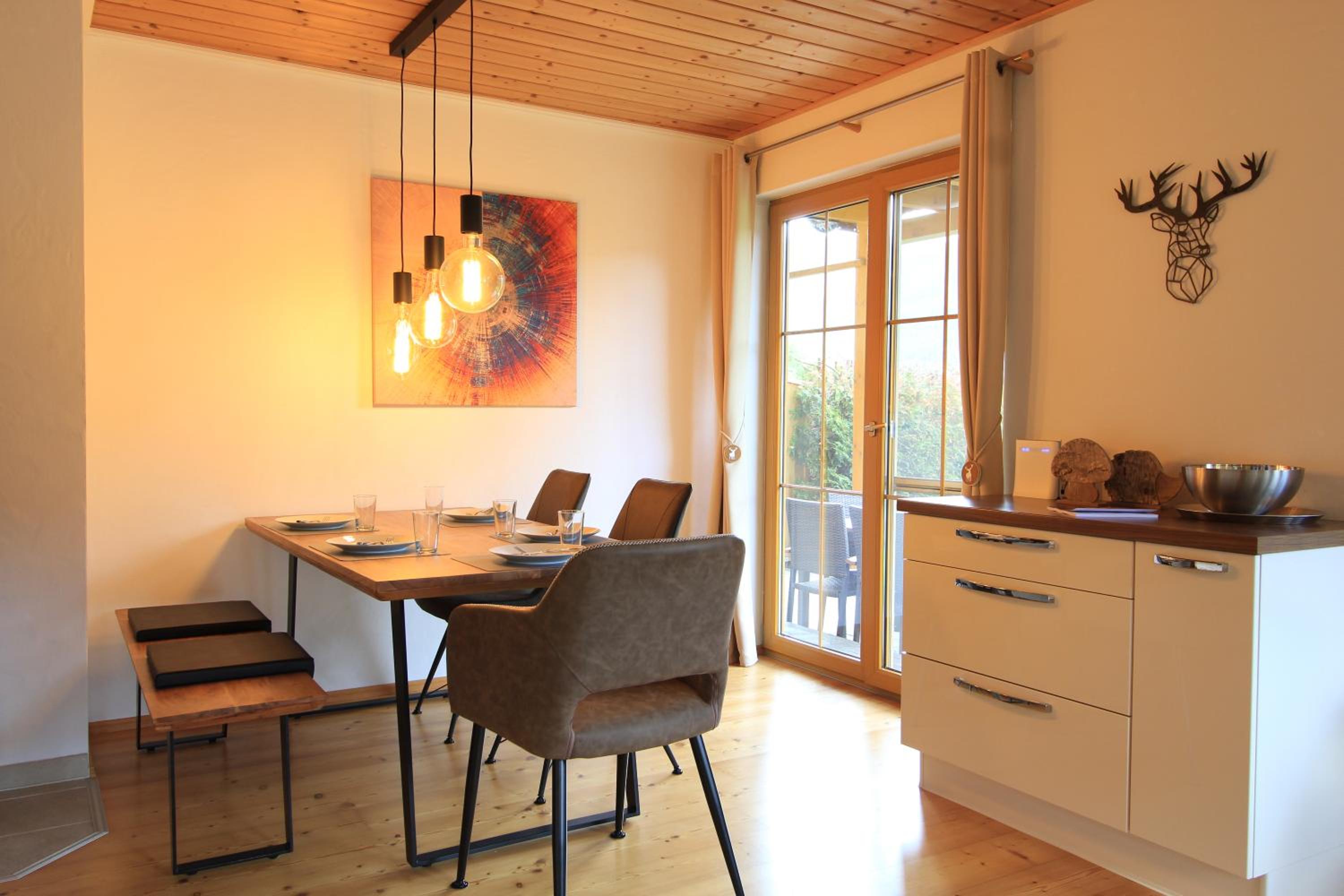 KRAABICHL SUNSHINE APARTMENT