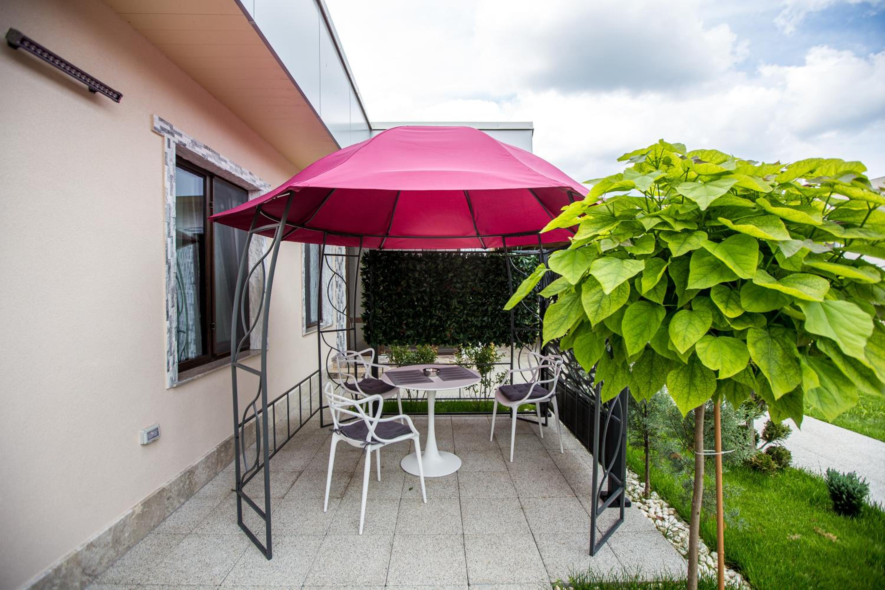 Brize Guesthouse