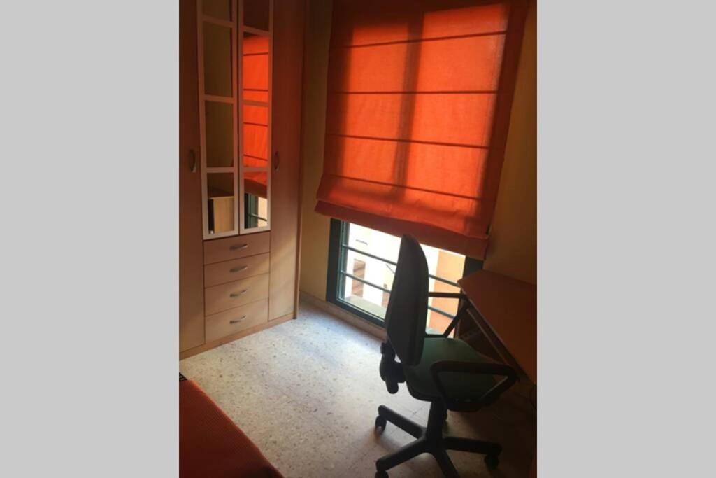 Confortable-tranquilo apartamento junto al centro