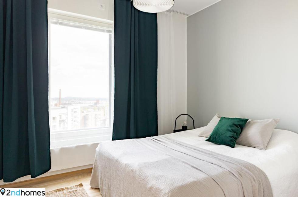 "Kanava" - New 1BR Apartment with Sauna, Balcony & Views view 3